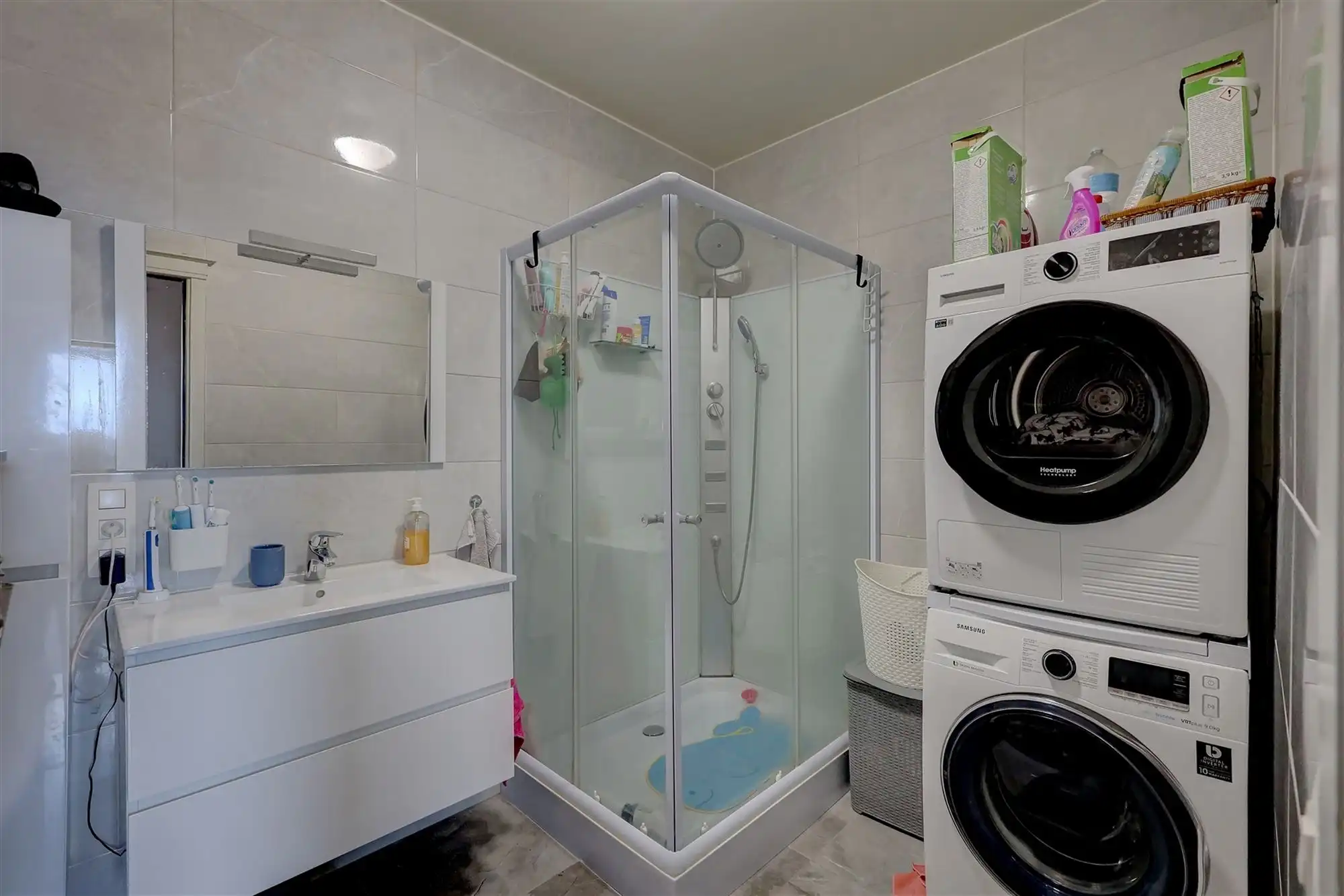 Appartement met 2 slaapkamers en twee terrassen foto 13