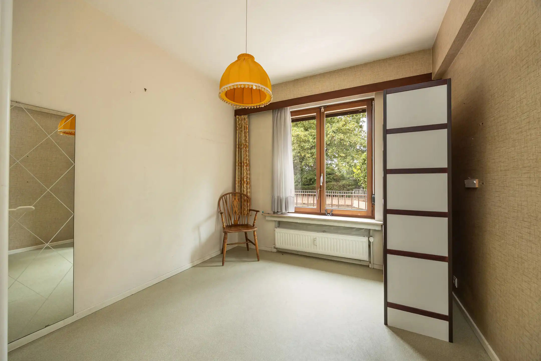 Gelijkvloers appartement met drie slaapkamers en terras foto 11