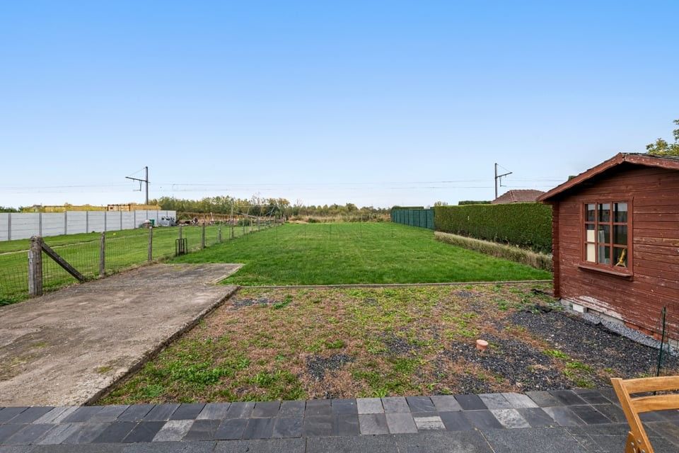 KNAPPE GELIJKVLOERSE OPEN BEBOUWING OP EEN MOOI PERCEEL IN SINT-TRUIDEN foto 25