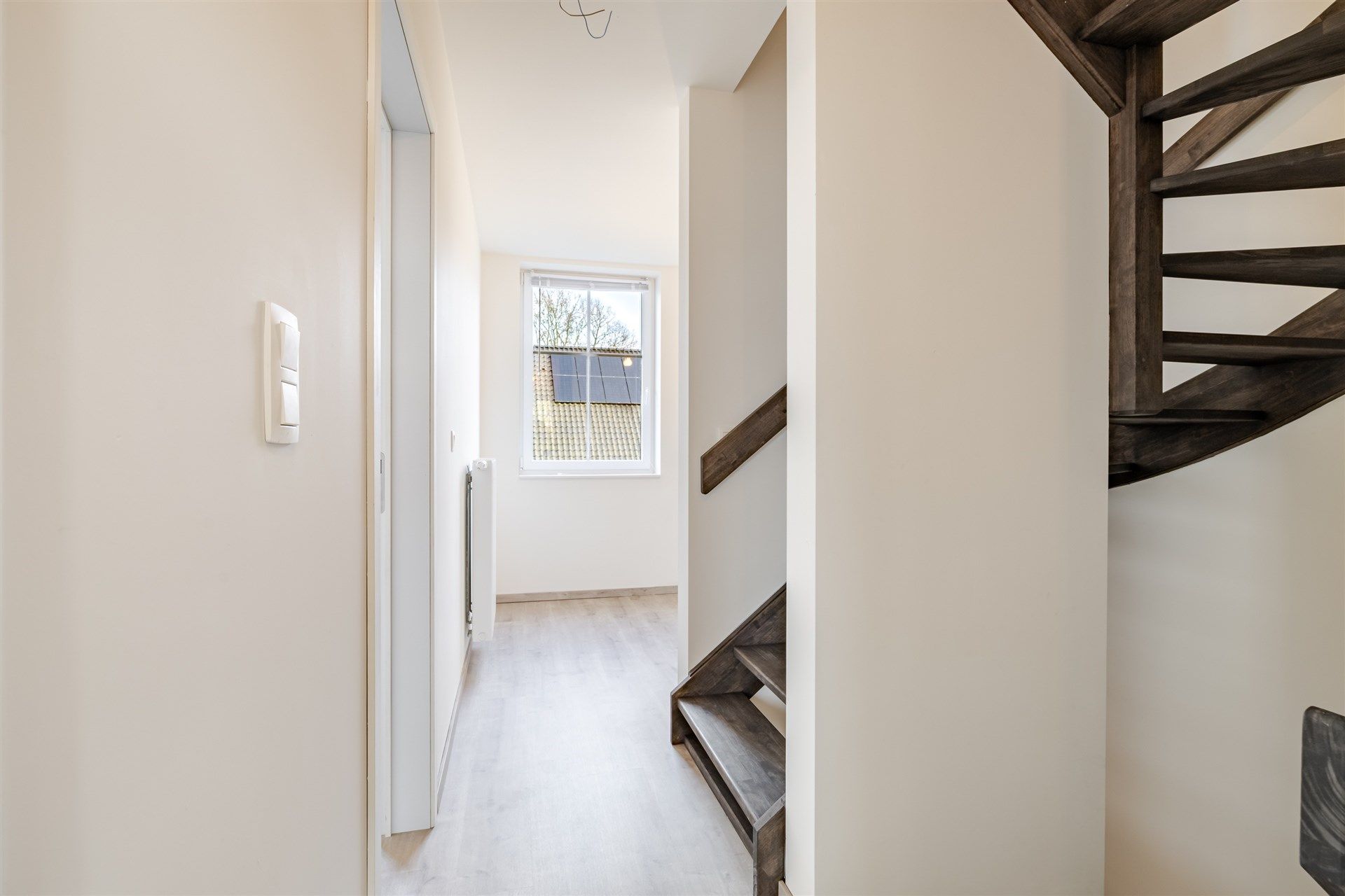 Uitzonderlijk mooie ééngezinswoning met tuin (bouwjaar 2023) foto 16