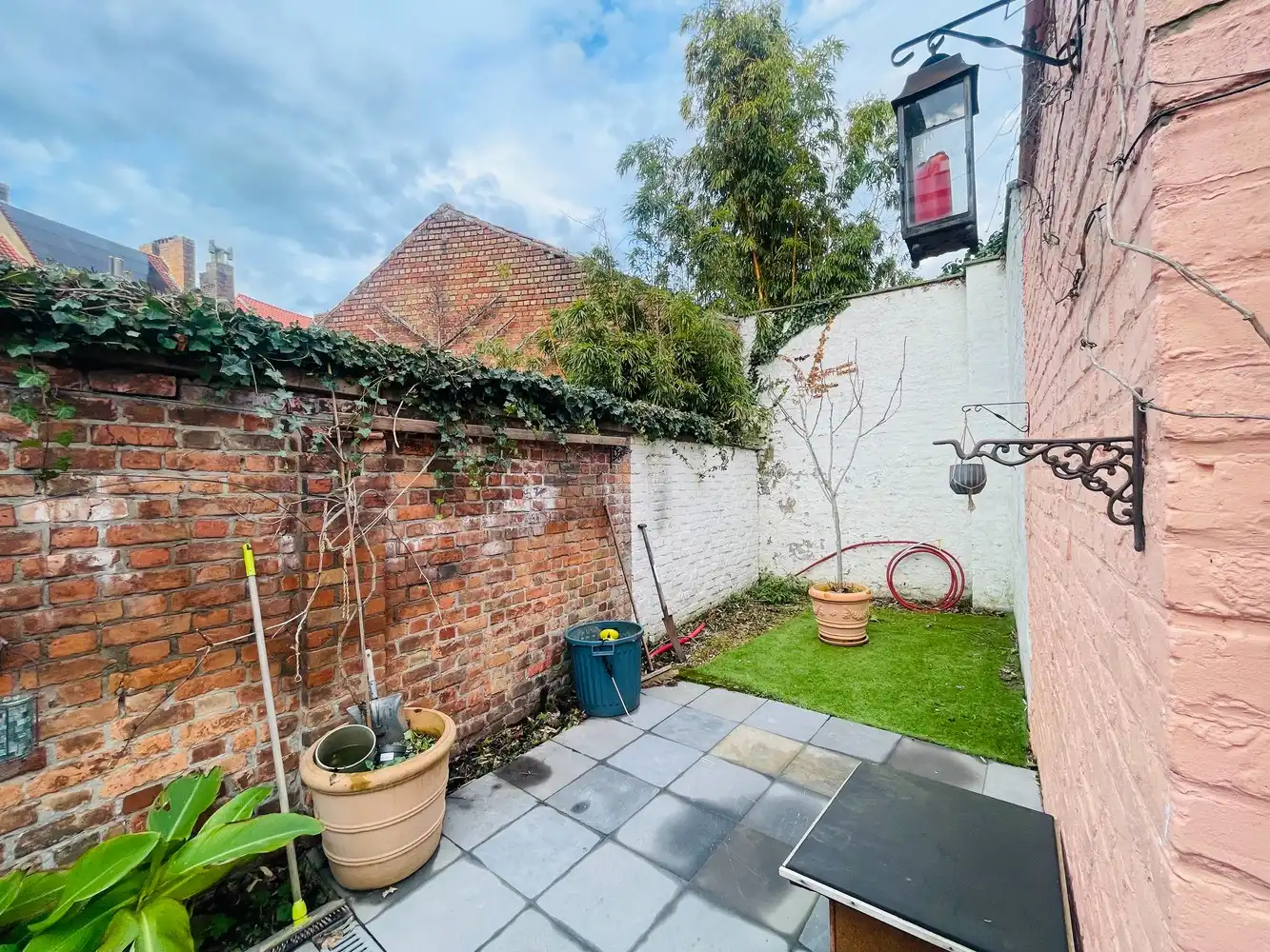 Brugge centrum  ENERGIEZUINIG  CHARMANT INSTAPKLAAR WOONHUIS met TUIN en 4 SLAAPKAMERS foto 10