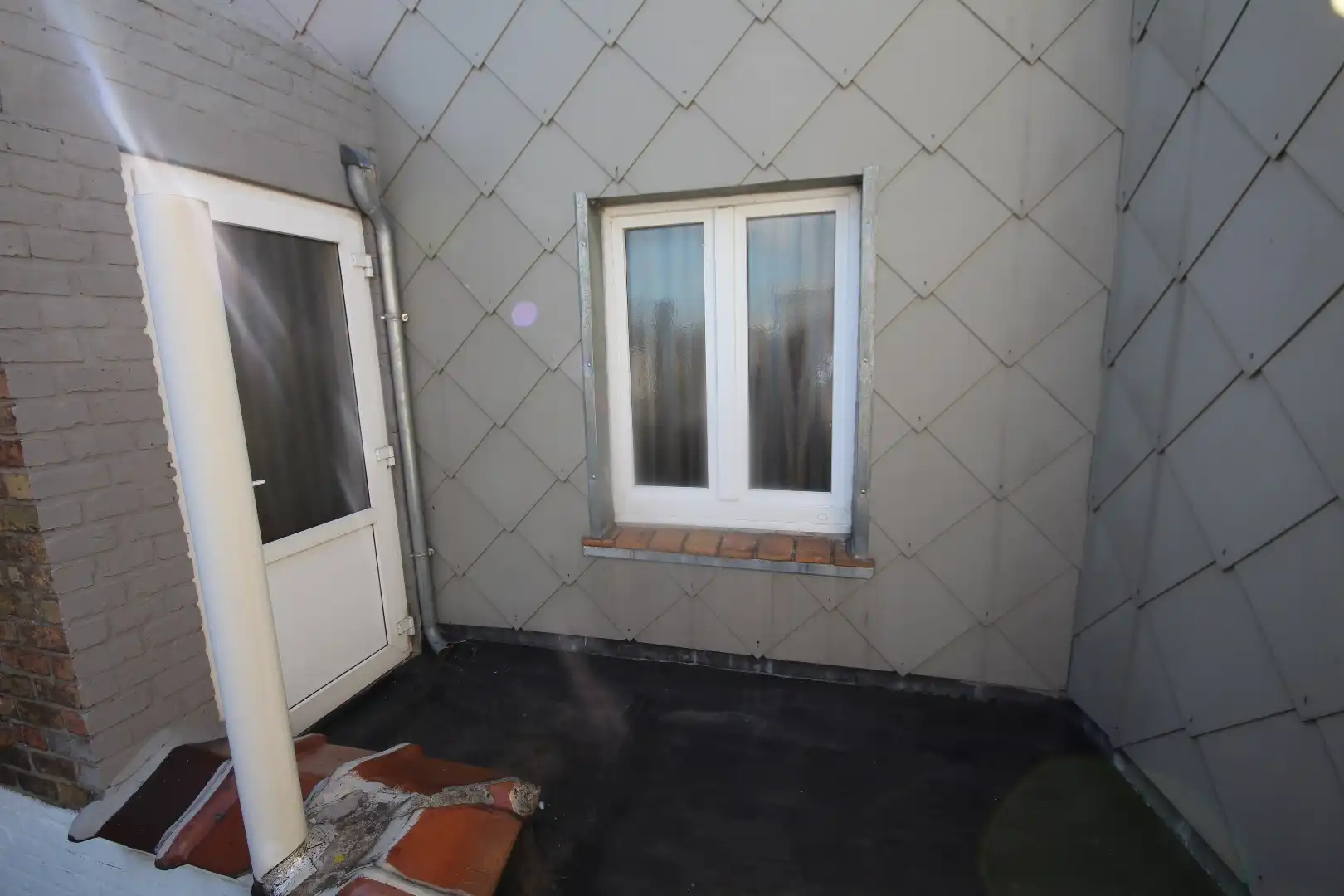 Ruime hoekwoning op gunstige locatie nabij Tennisclub van Oostende. foto 22