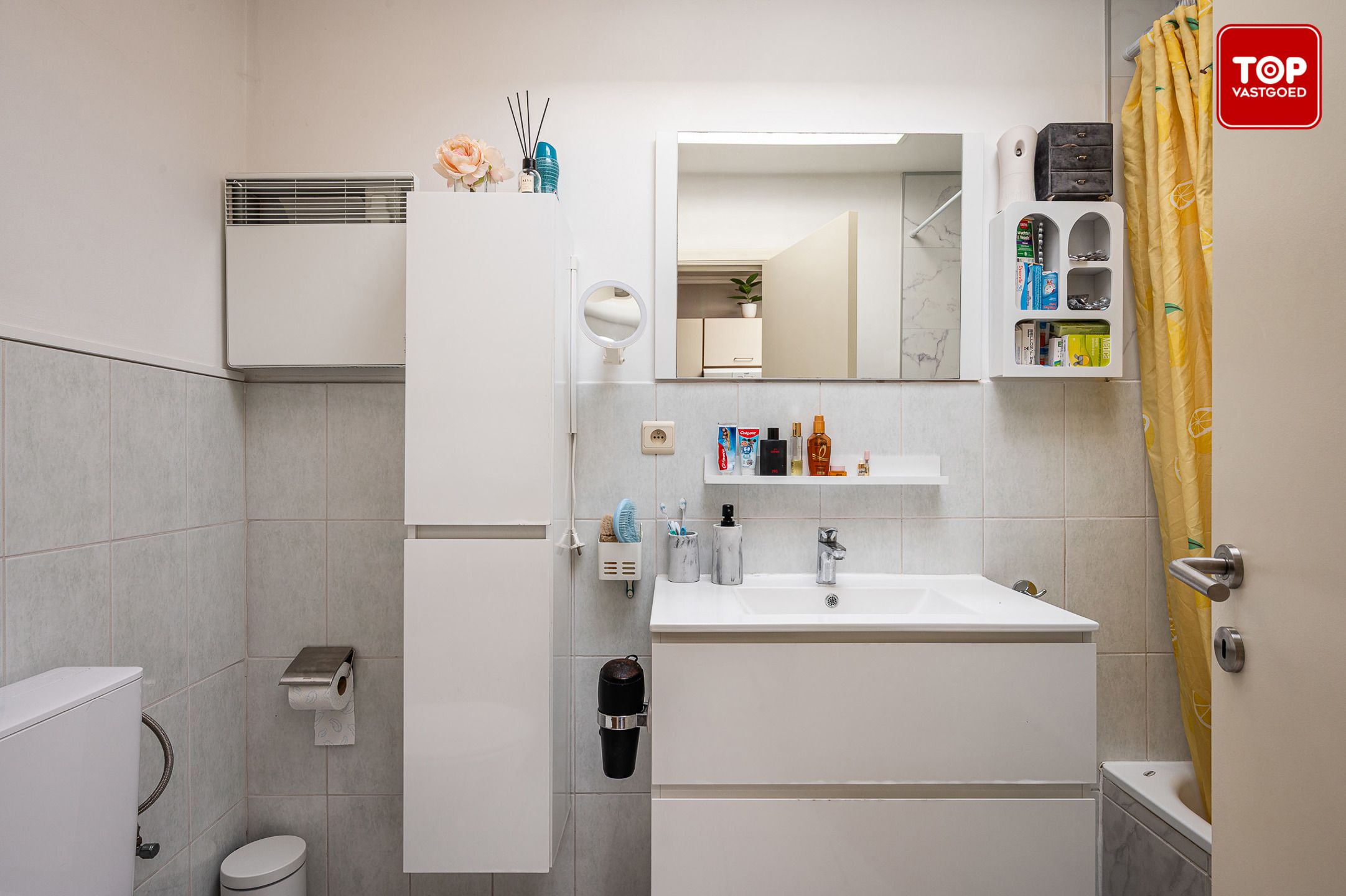 Sfeervolle woning met drie slaapkamers en vlotte verbinding naar de stad foto 14