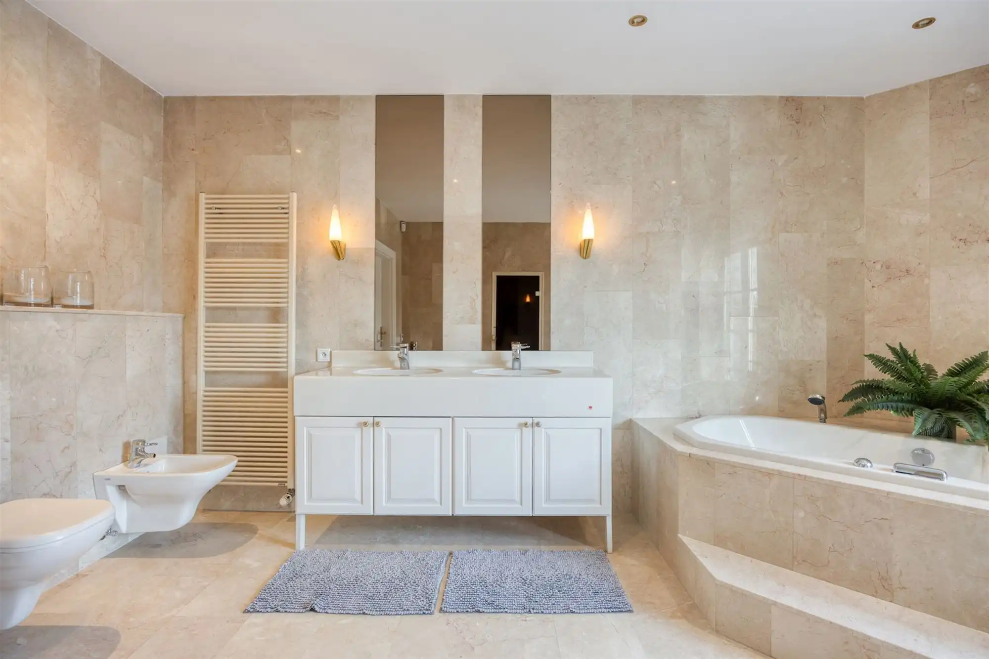 Instapklare tijdloze villa met 5 slpks op ca. 2000 m² foto 30