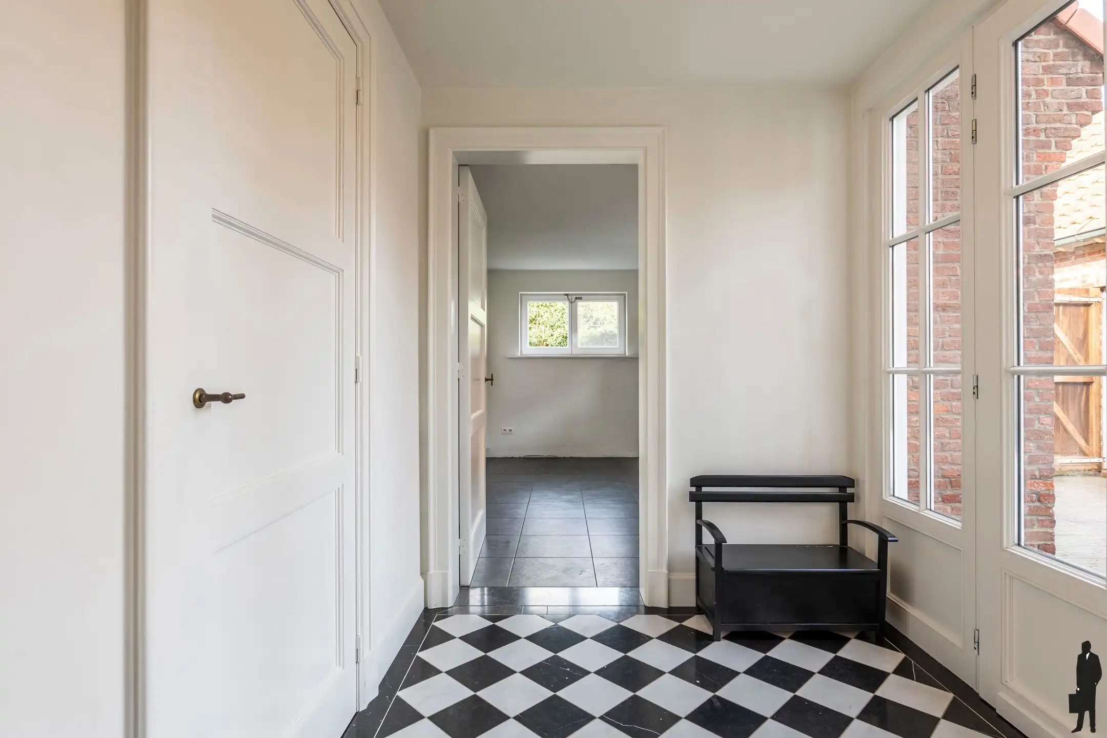 Karakteristieke, luxueuze woning op top locatie te Hoogstraten. foto 20