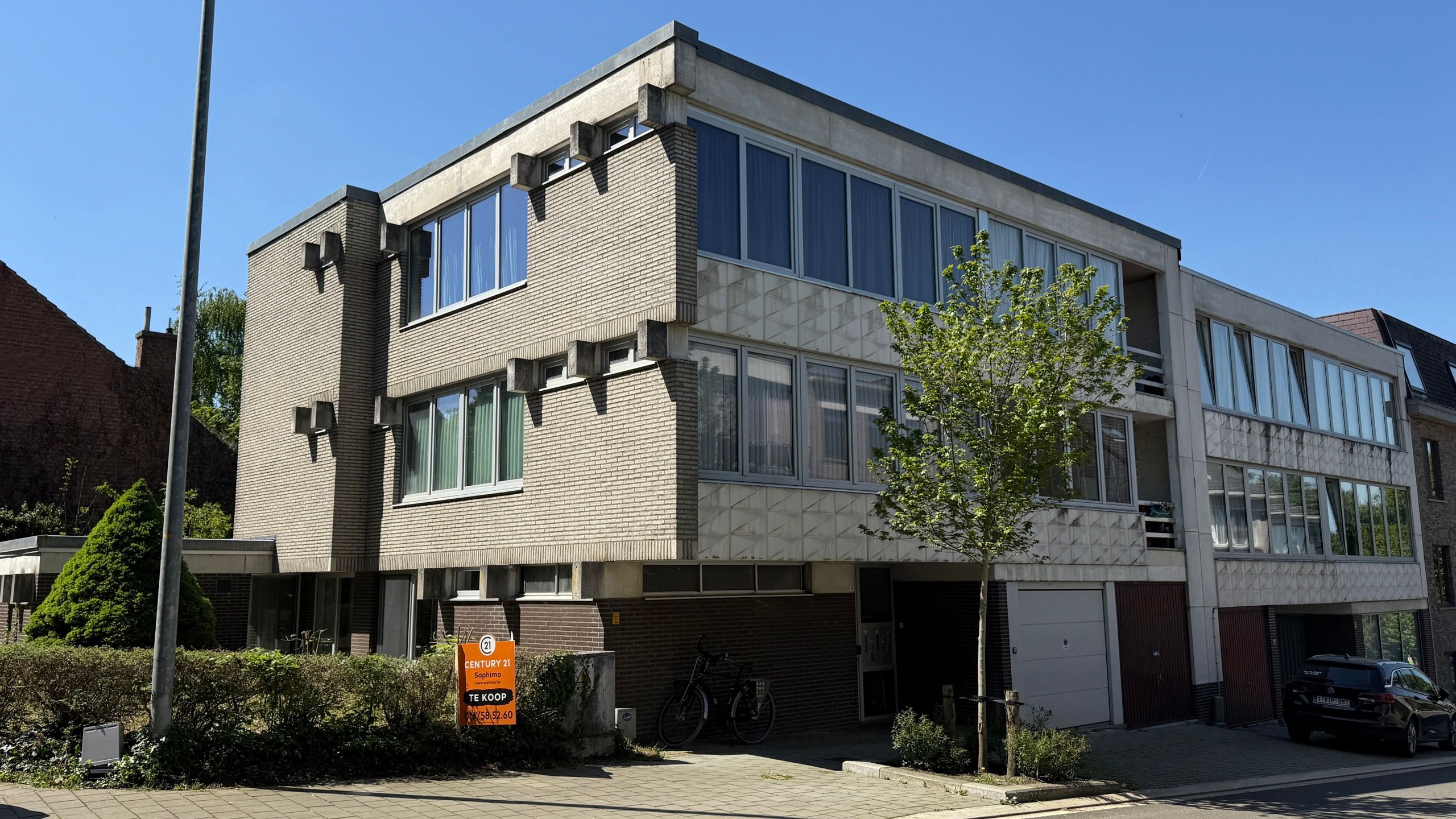 Instapklaar appartement met twee slaapkamers foto {{pictureIndex}}