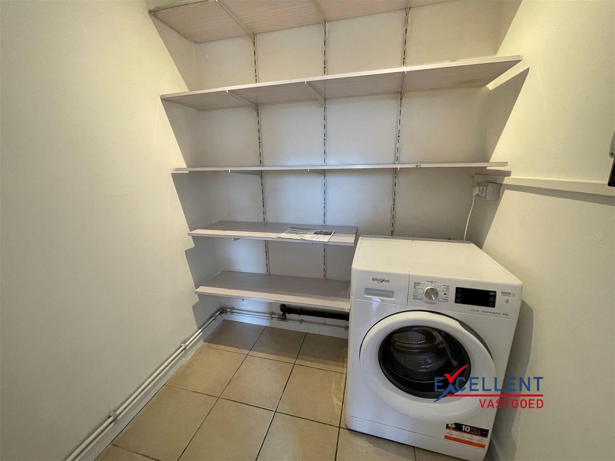 2 Slaapkamer appartement met garage te huur centrum Deinze foto 5