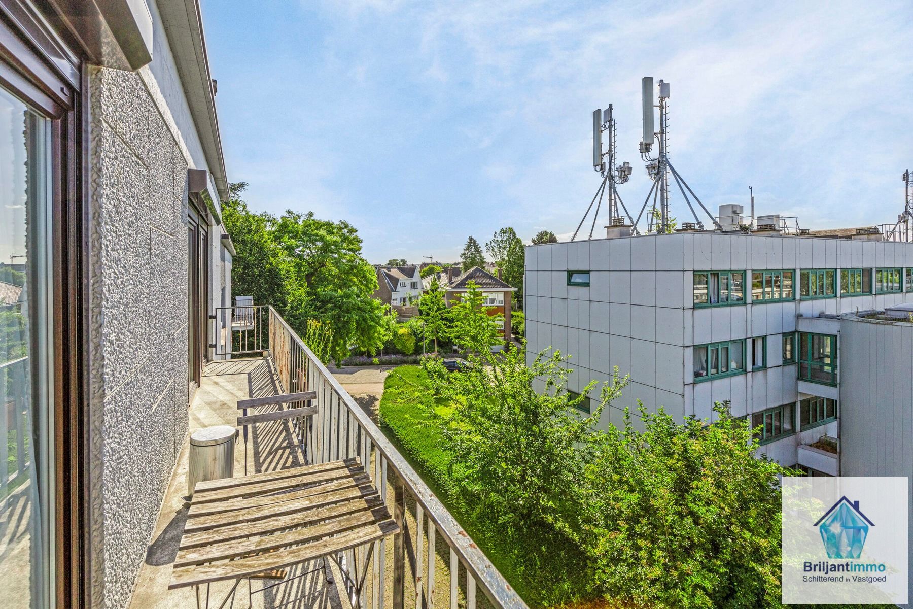 Goed gelegen appartement met 2 slaapkamers  foto 6