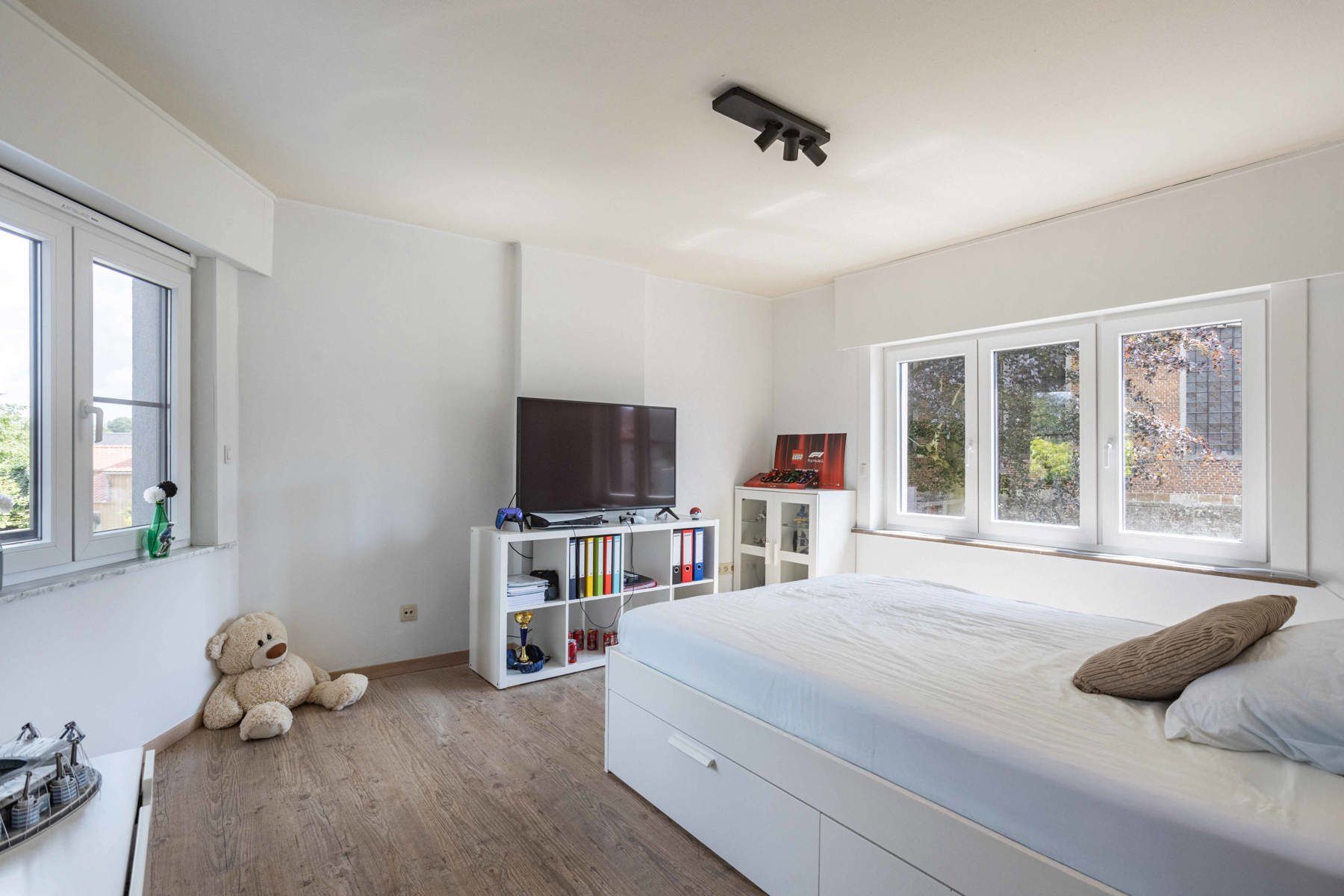 Instapklare woning met tuin, terras en ruimte voor hobby of praktijk foto 16