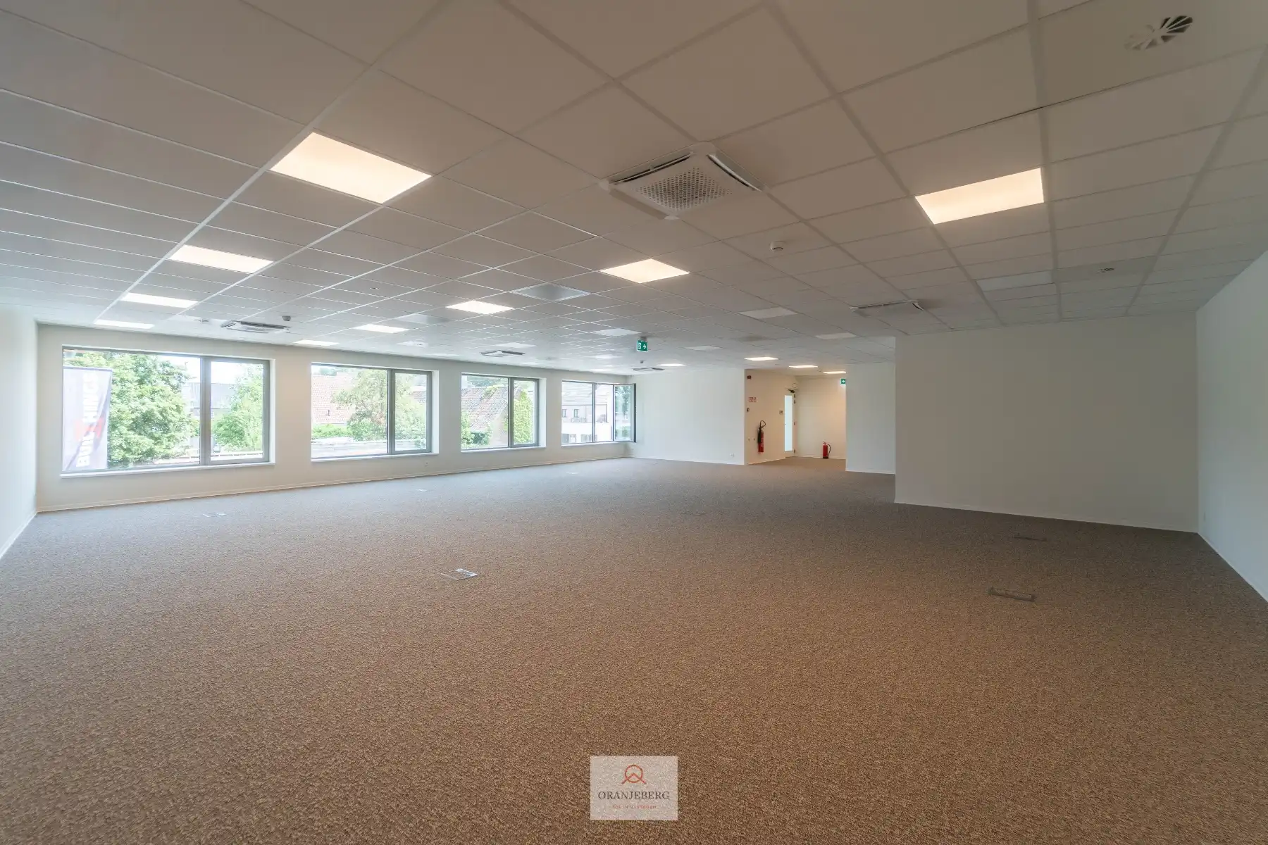 Polyvalente kantoorruimte van 193 m² foto 4