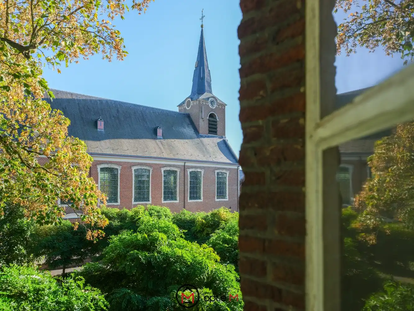Historische pastorie te koop in het hart van Geetbets foto 37