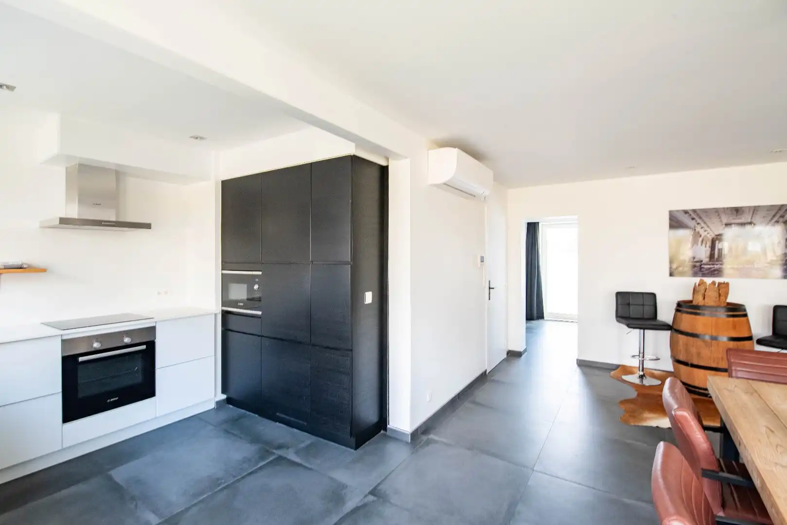 Lichtrijk appartement met 2 slaapkamers foto 8