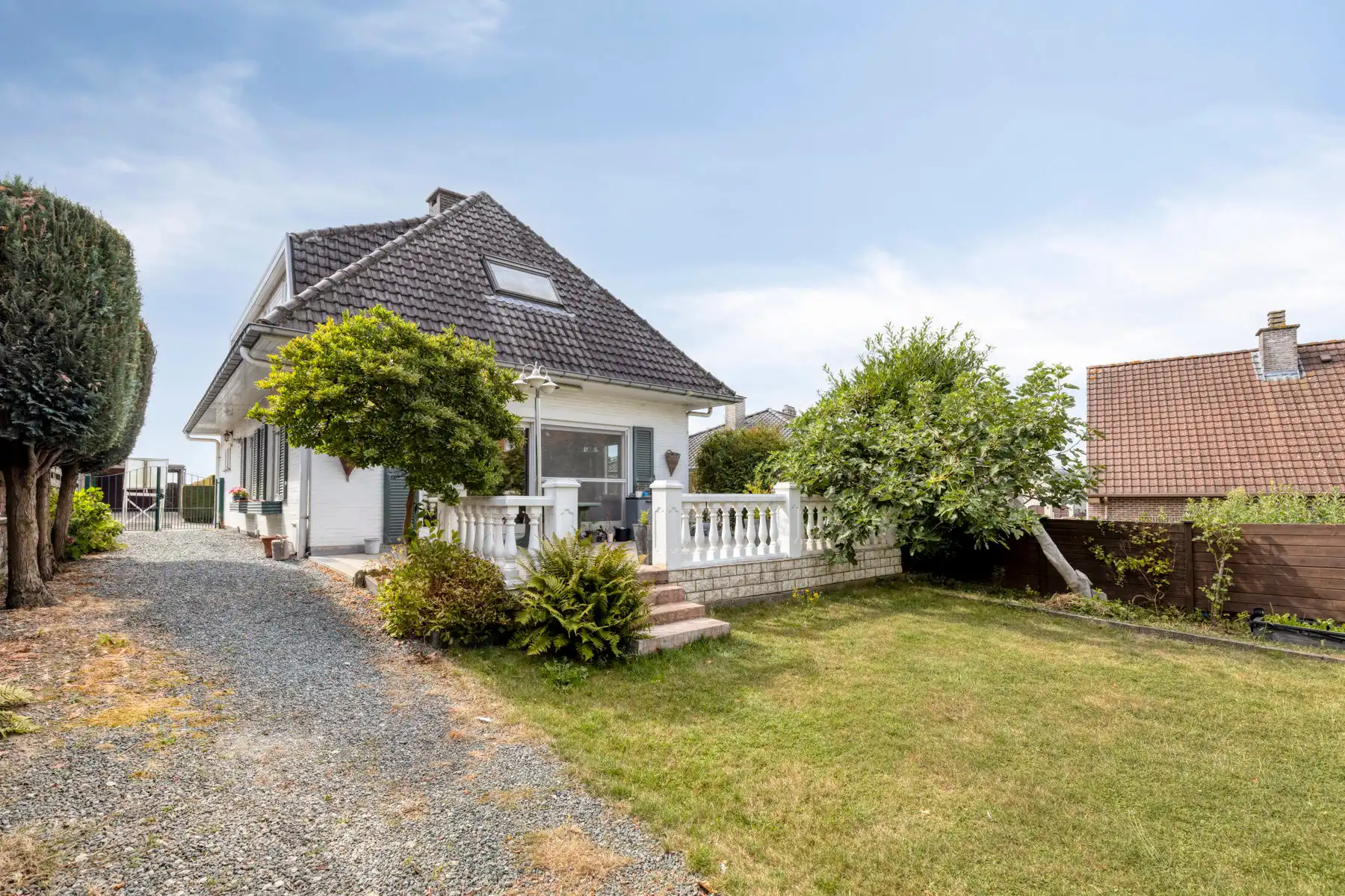 Gunstig gelegen villa met 3 slaapkamers, garage en tuin foto 21
