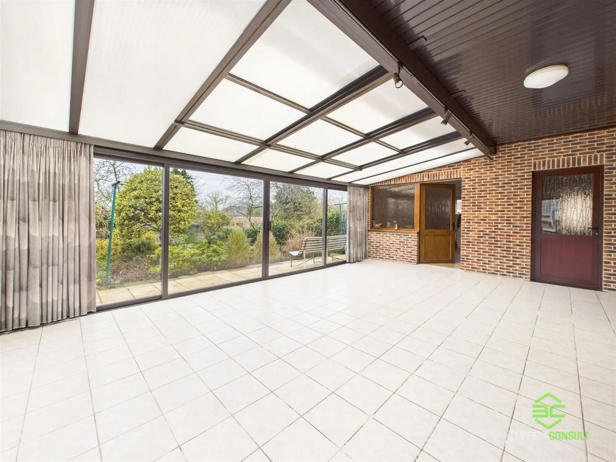 Instapklare gelijkvloerse OB met zonnige tuin! foto 13