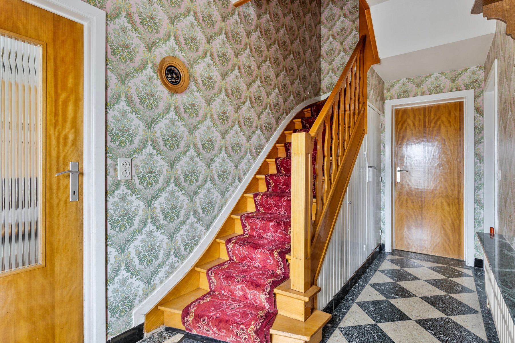 Rustig gelegen villa met 4 slaapkamers en leuke tuin foto 7
