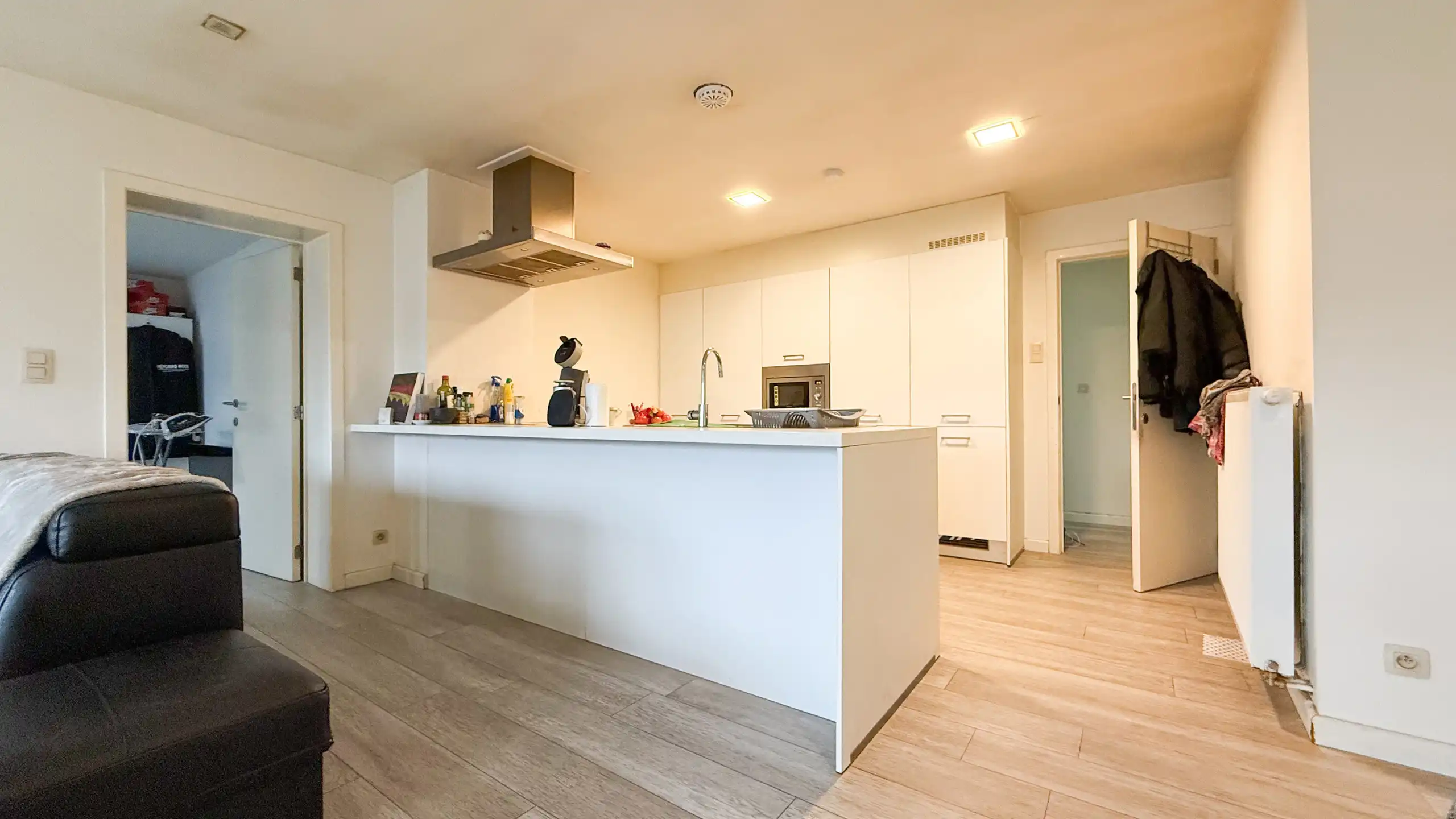 Instapklaar 2 slpk app. op 1ste verdieping HZ foto 5