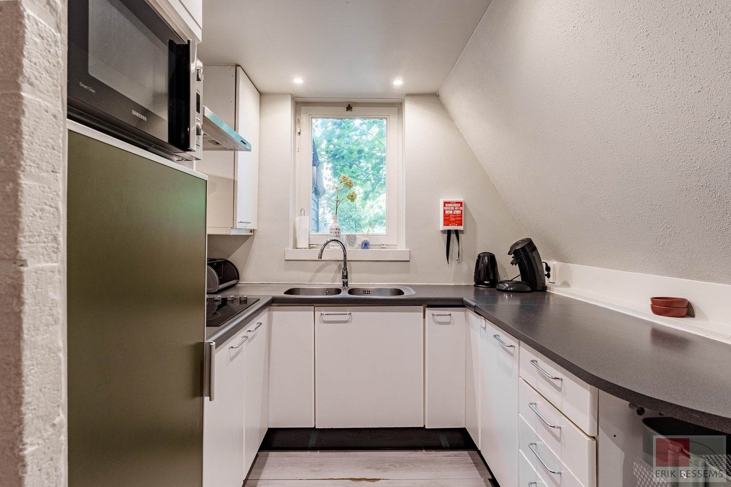 Ontsnap aan de drukte en geniet van deze charmante vakantiewoning foto 6