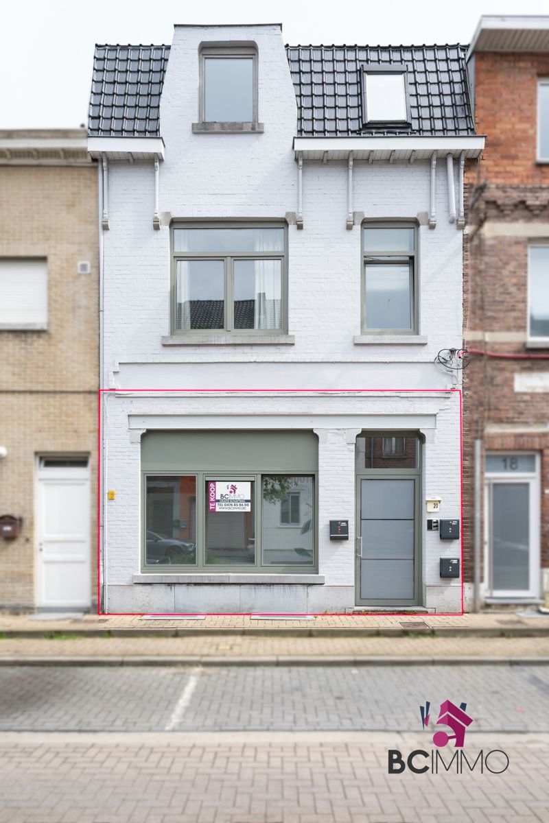 Gelijkvloers appartement met 2 slaapkamers in Genk foto 1