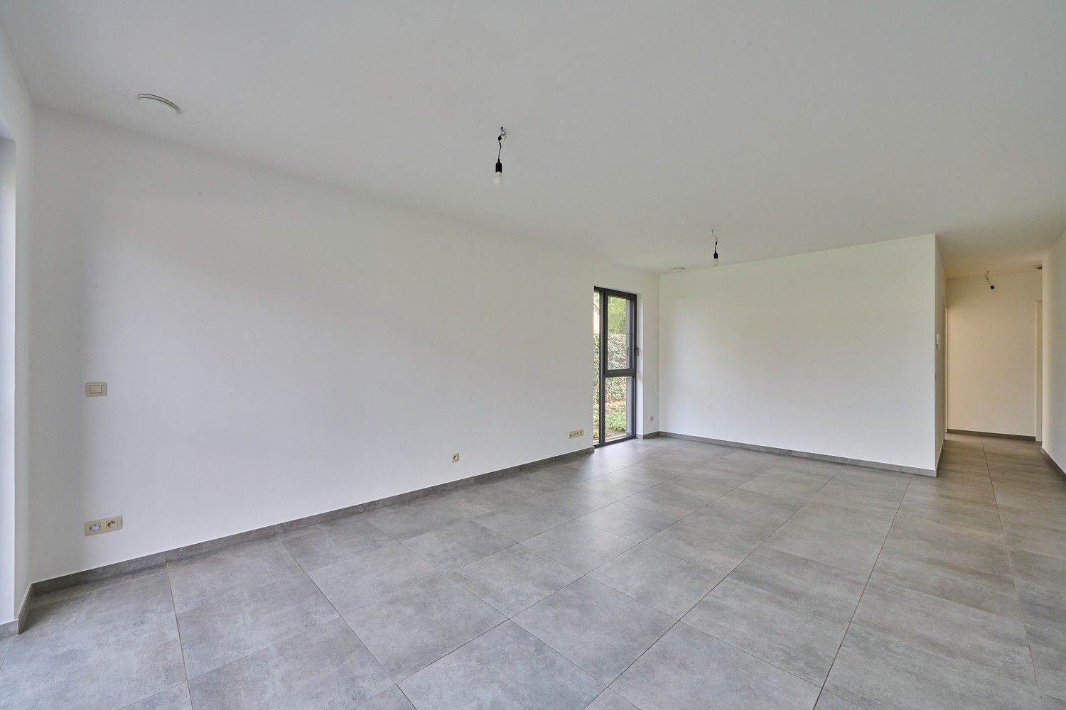 Stijlvol gelijkvloers appartement met zongerichte tuin - EPC 12! foto 6
