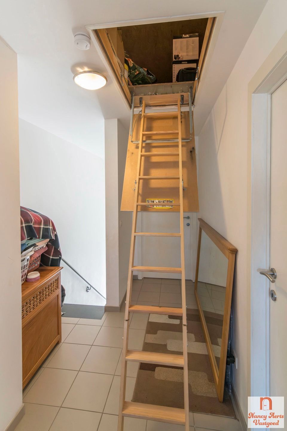 Ruim en licht duplex-appartement met topligging in Kinrooi foto 24