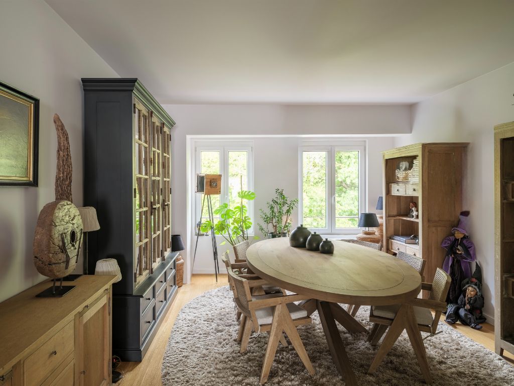 Ruim en instapklaar stadsappartement (163 m²) met zonnige terrassen nabij de Coupure foto 4