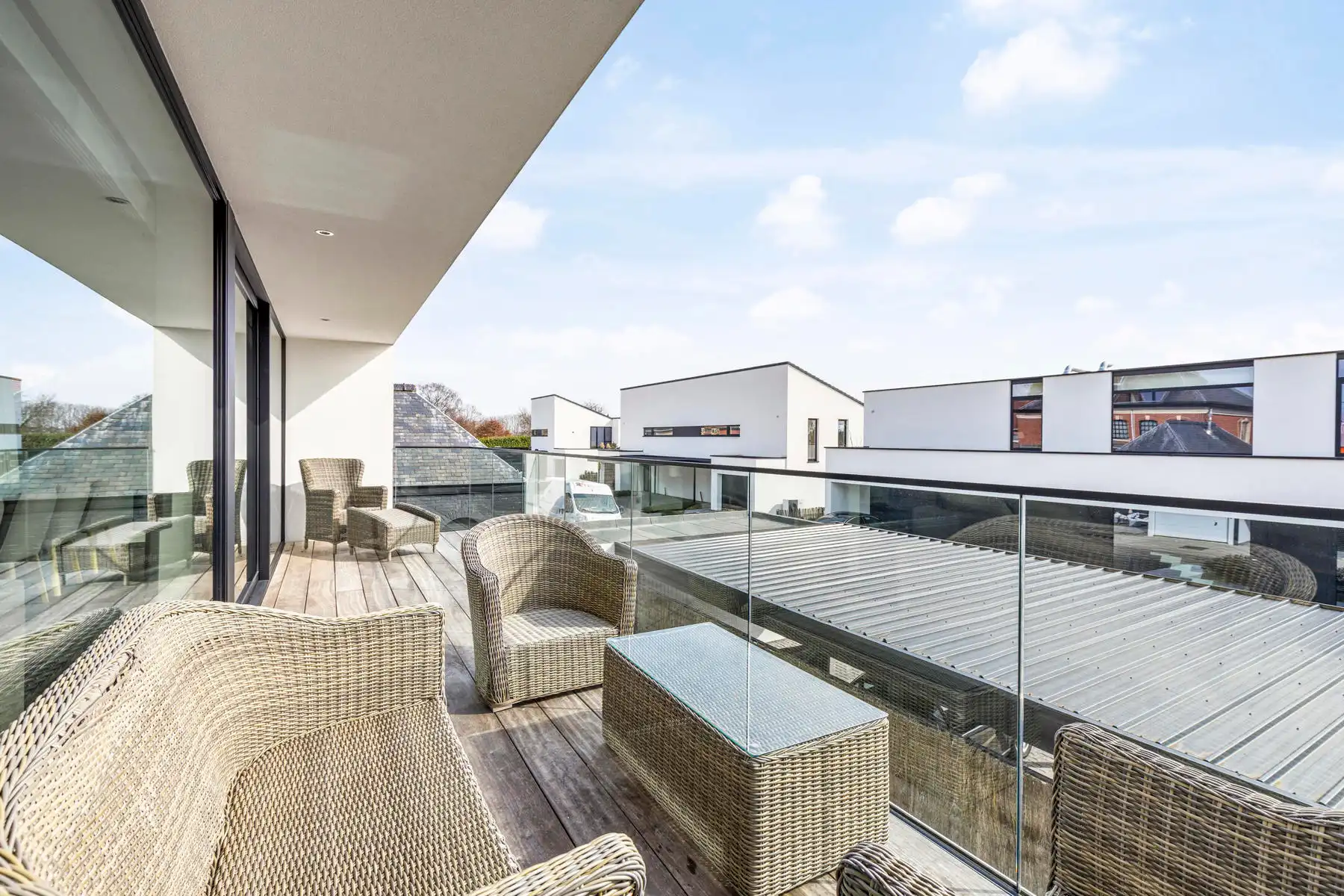 Modern recent appartement met 3 slaapkamers en groot terras  foto 12