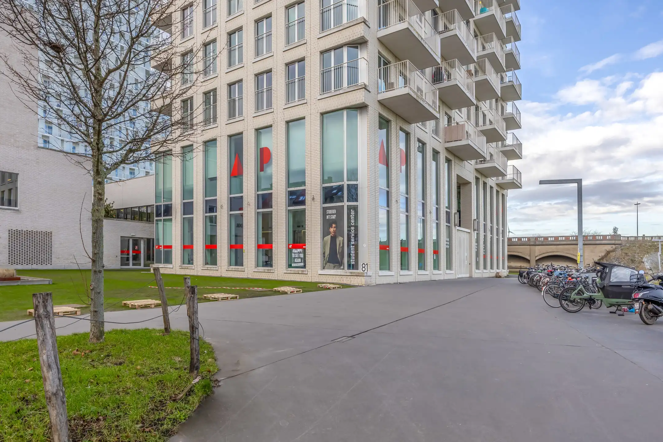 Hoekappartement met adembenemend uitzicht over Antwerpen foto 15