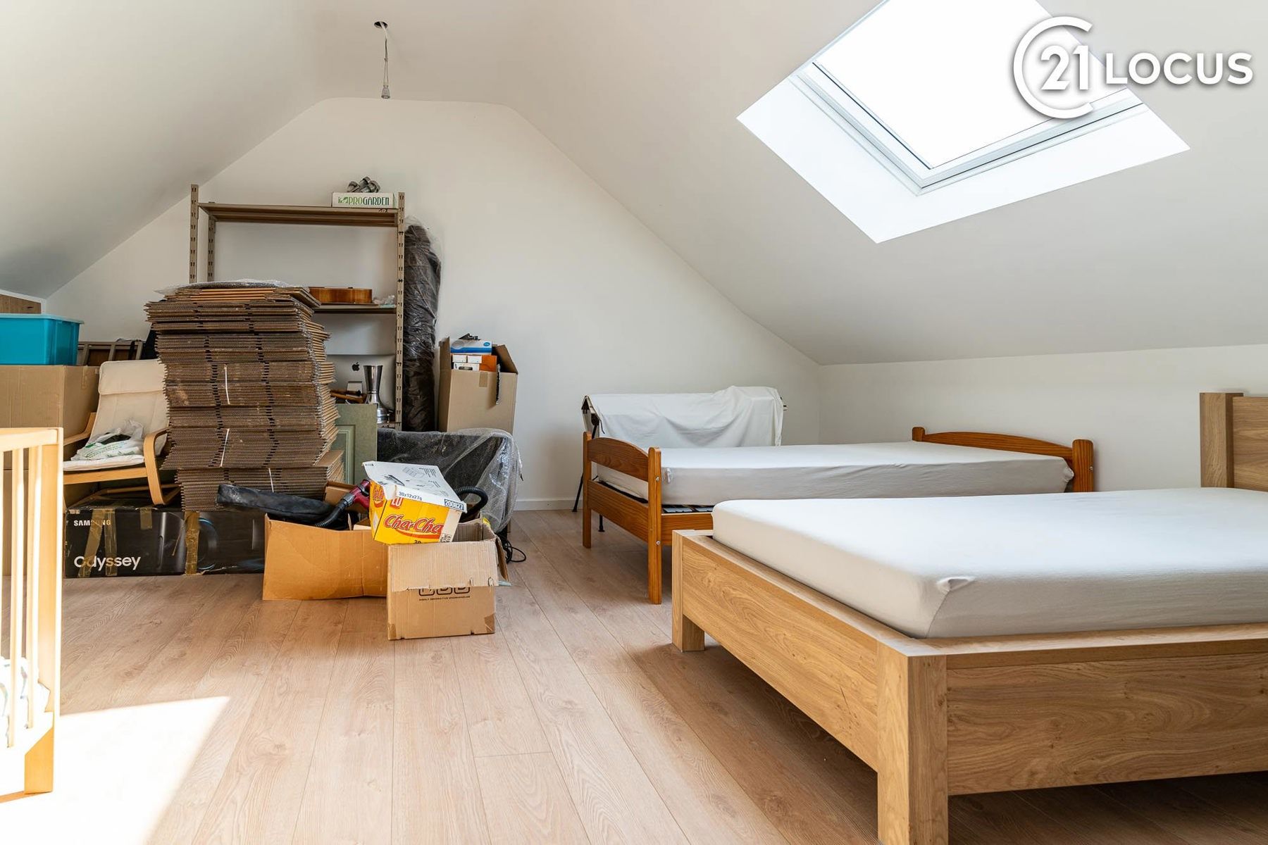 Instapklare en ruime woning in het hart van Kruibeke foto 21