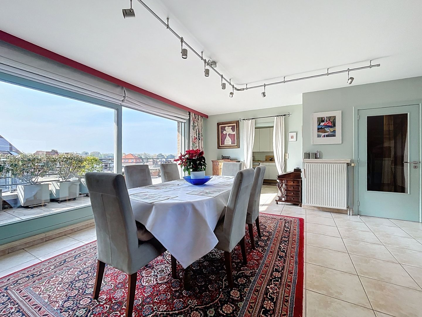 Penthouse (duplex) te koop in het centrum van Koksijde. foto {{pictureIndex}}