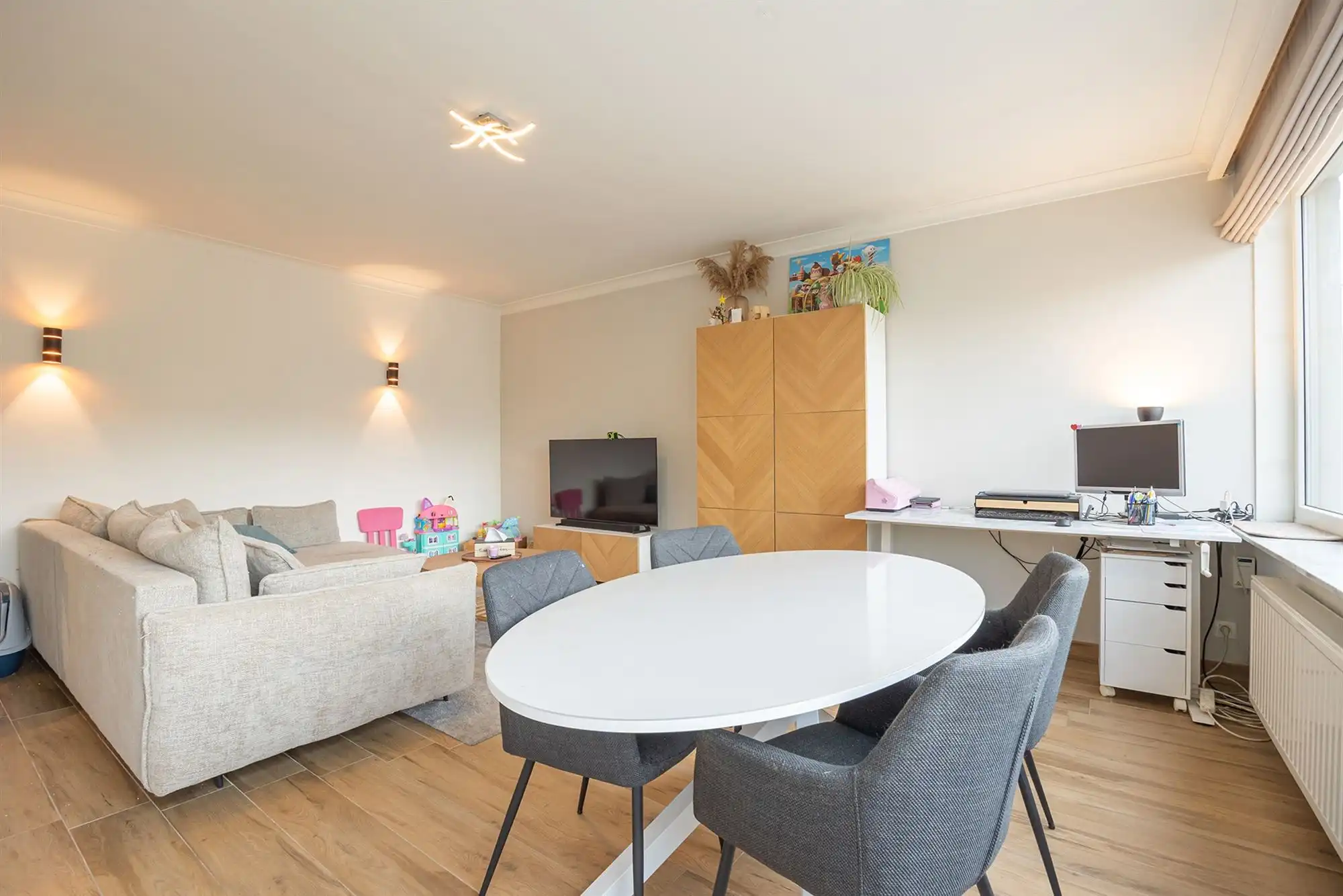 Instapklaar appartement in centrum Kruibeke foto 5