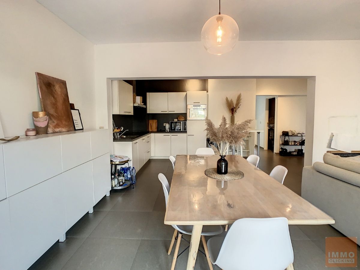 Stylish 2 slaapkamerappartement gelijkvloers met tof terras foto 11