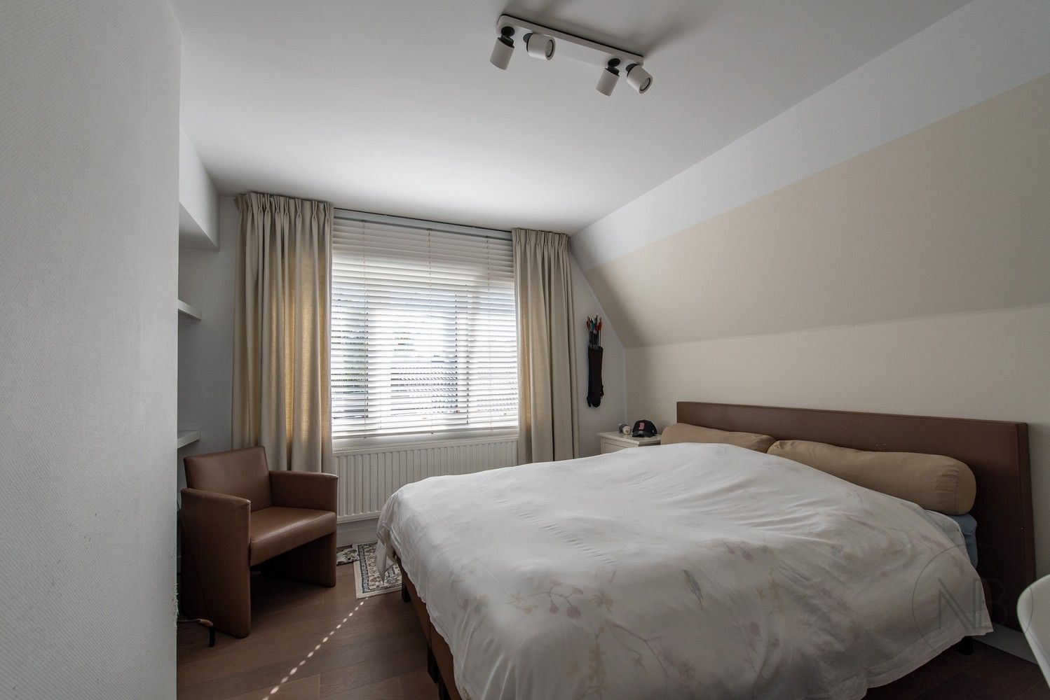 Instapklare woning met 3 slaapkamers en studio foto 22