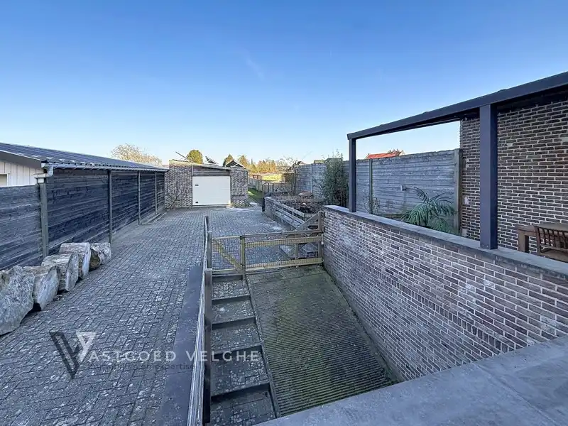 🌿 Goed onderhouden woning met 4 slaapkamers, grote garagebox/werkplaats & energiezuinige voorzieningen in Uikhoven foto 39