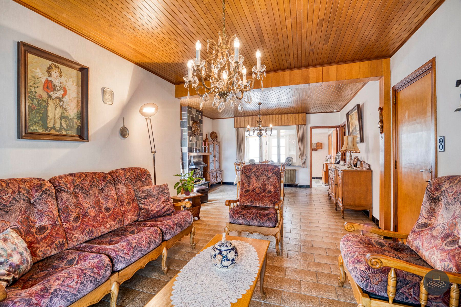 Te renoveren woning in rustige omgeving foto 4
