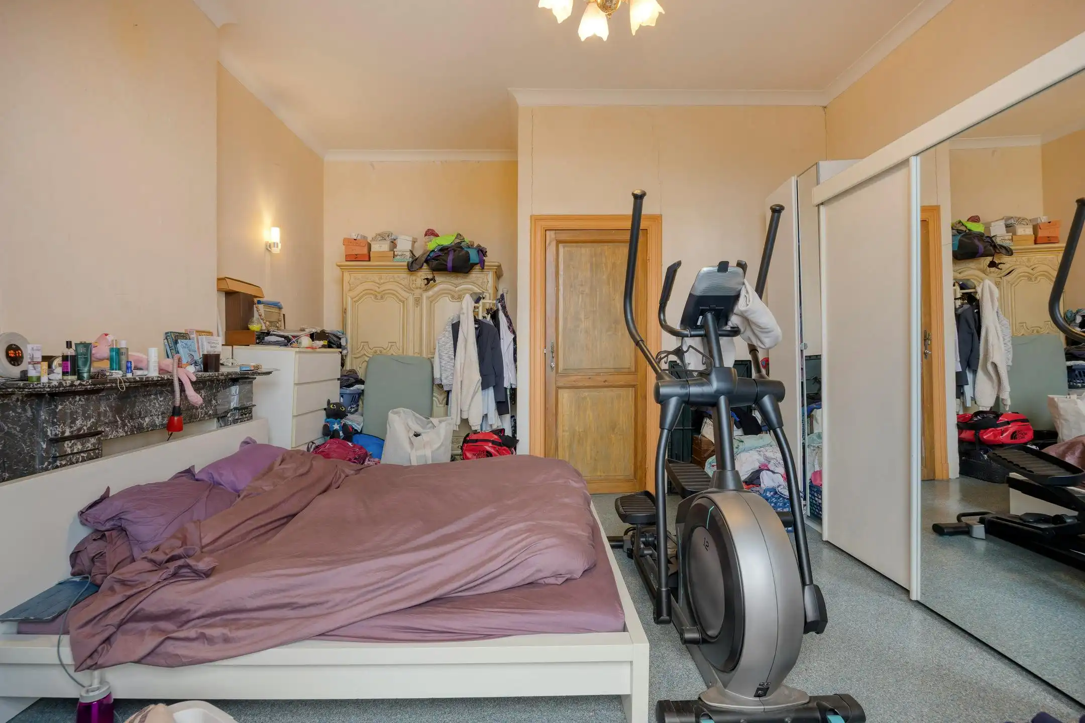 Op te frissen herenhuis met 7 slaapkamers en stadstuin. foto 56