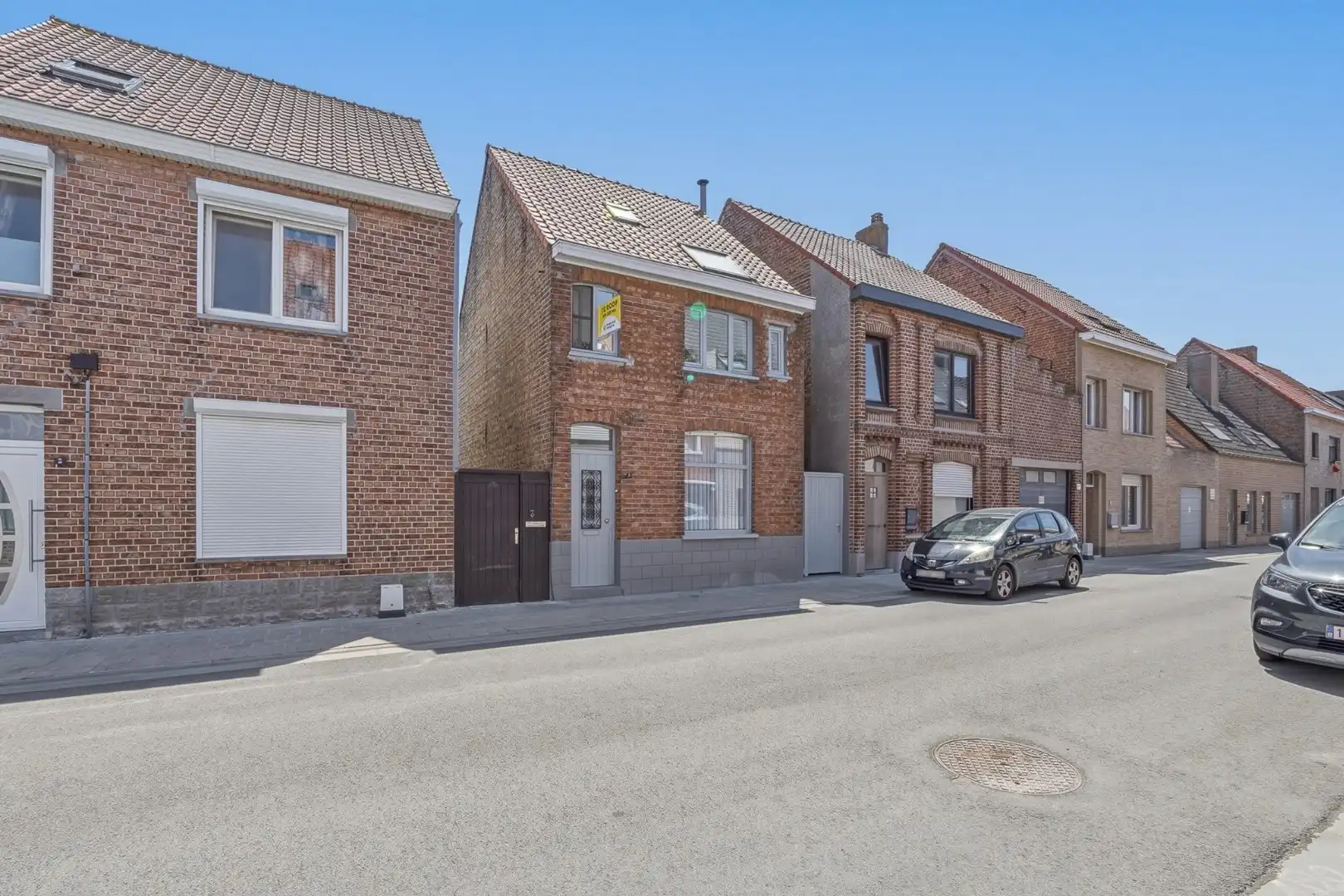 Verder af te werken woning in centrum Oudenburg foto 16