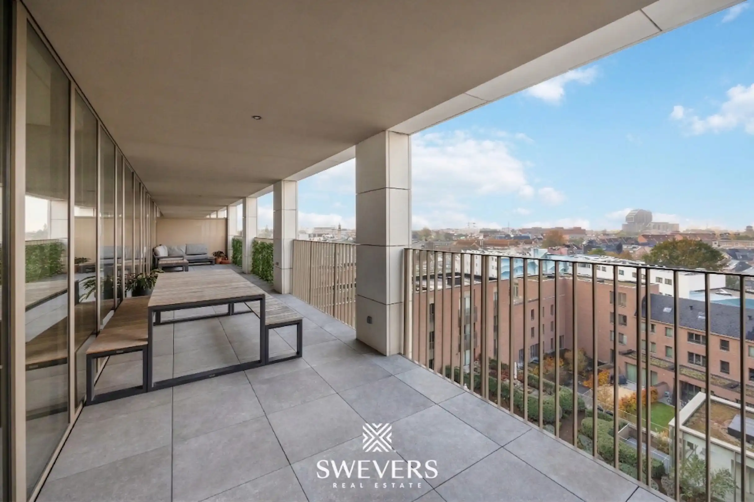Uniek penthouse (168m²) met 3 slpk en een fantastisch uitzicht in centrum Hasselt foto 8