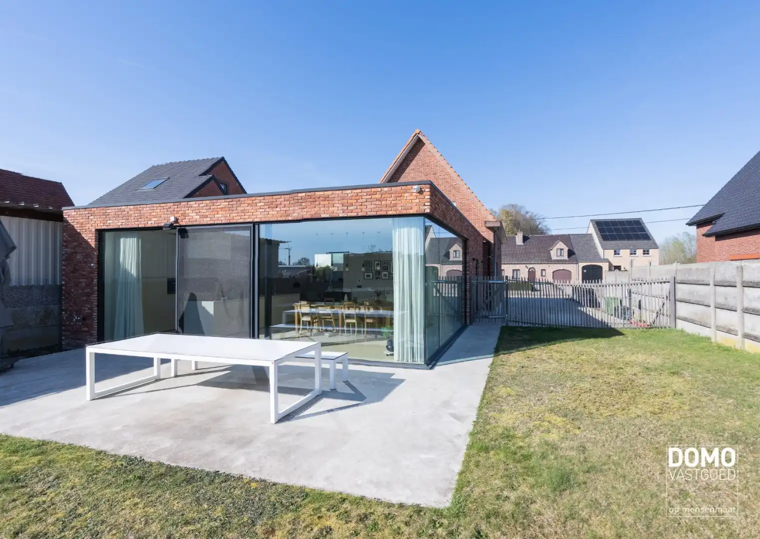 Instapklare moderne gezinswoning met zuidgerichte tuin en knappe afwerking in Hasselt foto 23