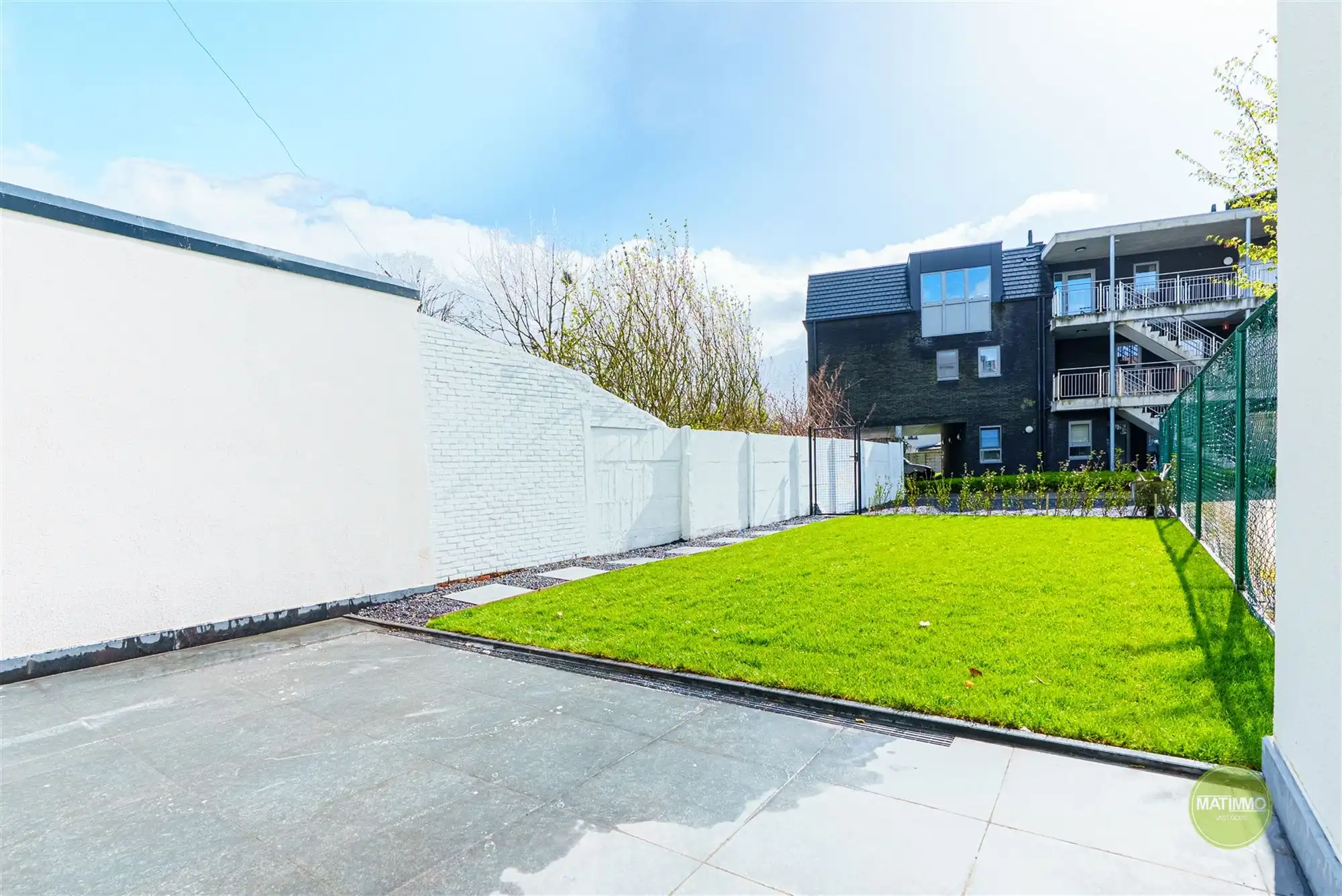 Volledig gerenoveerde woning met 3 slaapkamers te Mol foto 3