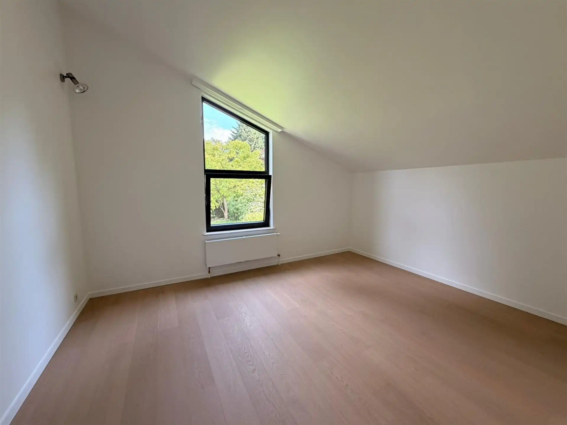 Charmante villa op goede locatie foto 16