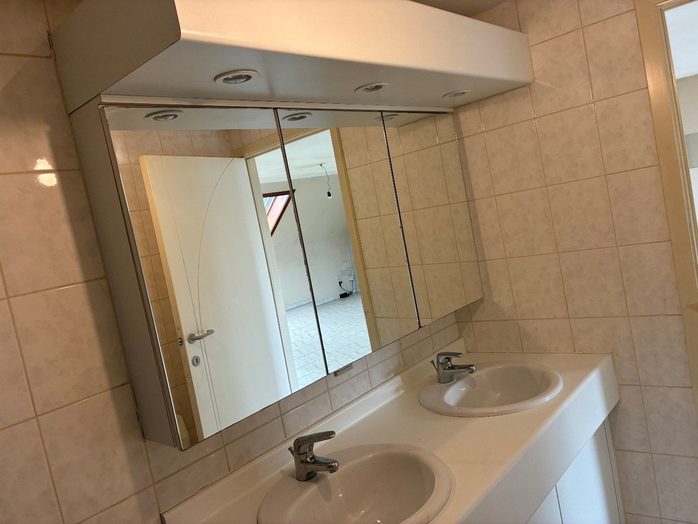 1 slpk-appartement in centrum Zottegem foto 7