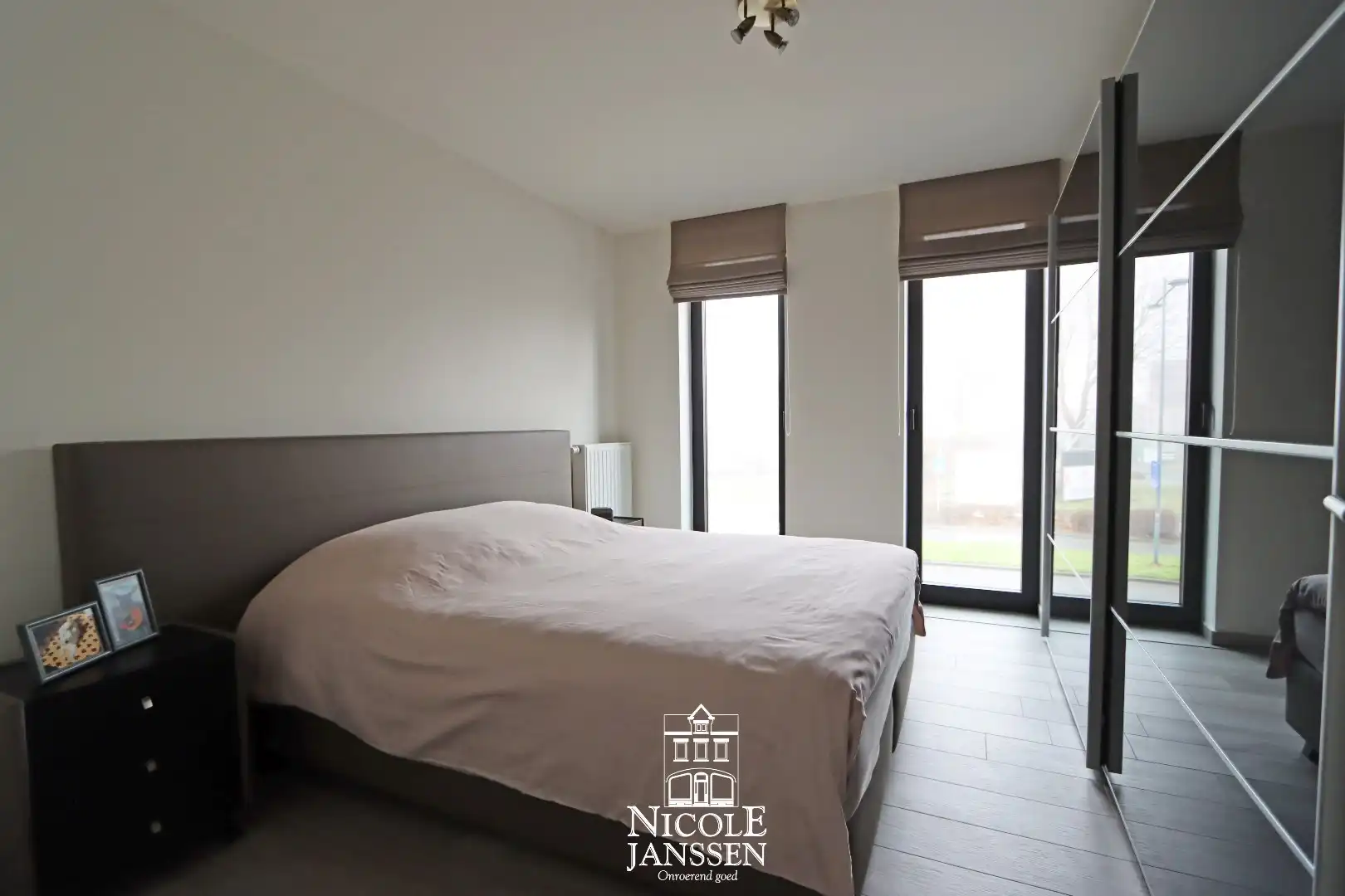 Schitterend appartement met drie slaapkamers, terras en autostandplaats foto 9