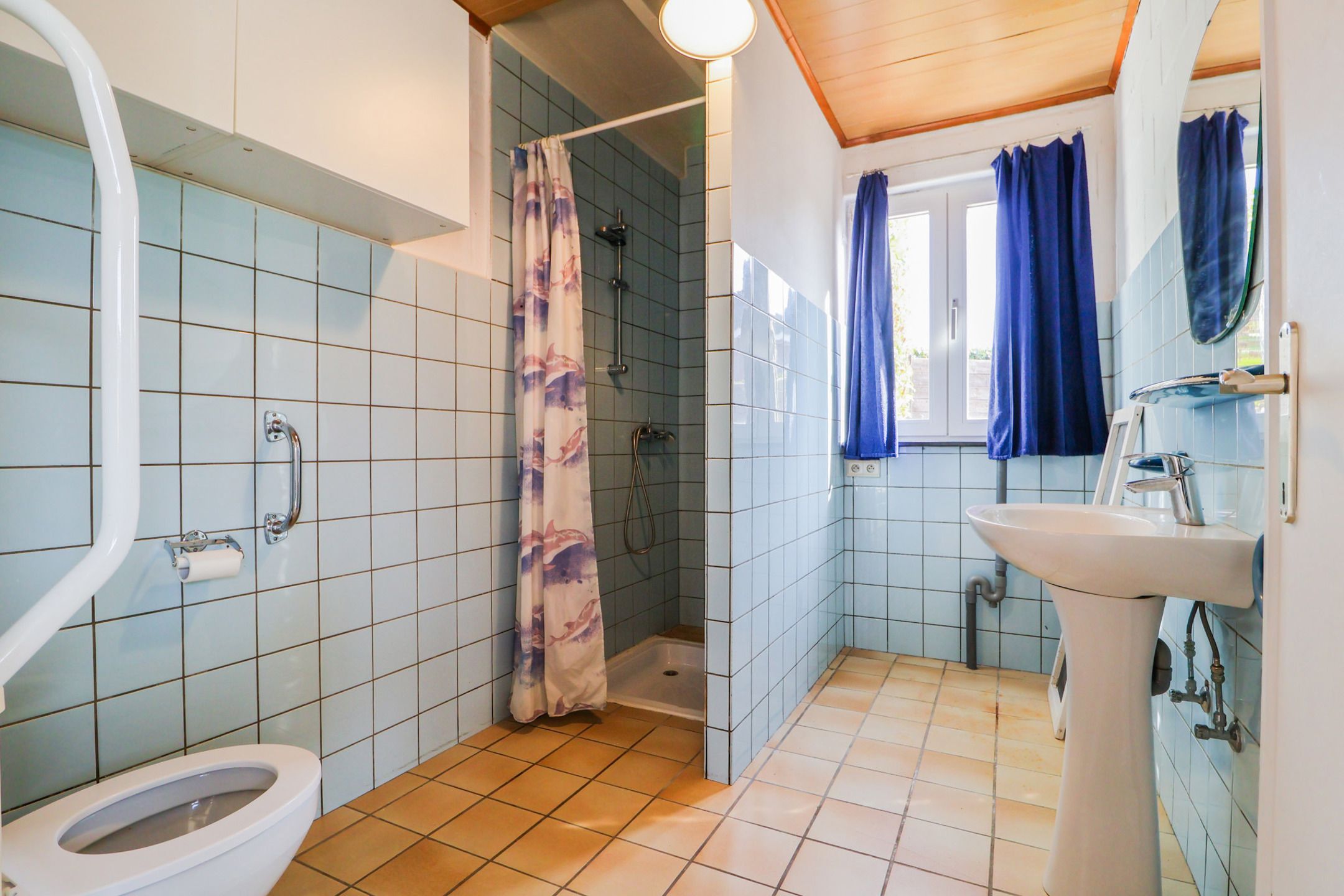 Uitstekend gelegen bungalow foto 19