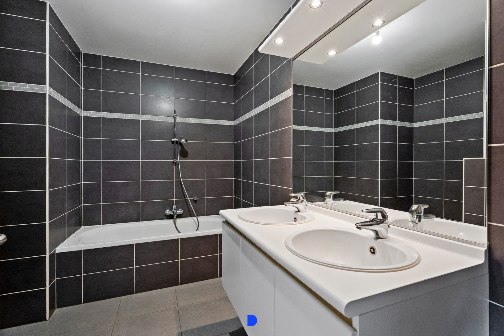 Mooi appartement in Residentie Zuidkant met 2 slaapkamers en terras. foto 9
