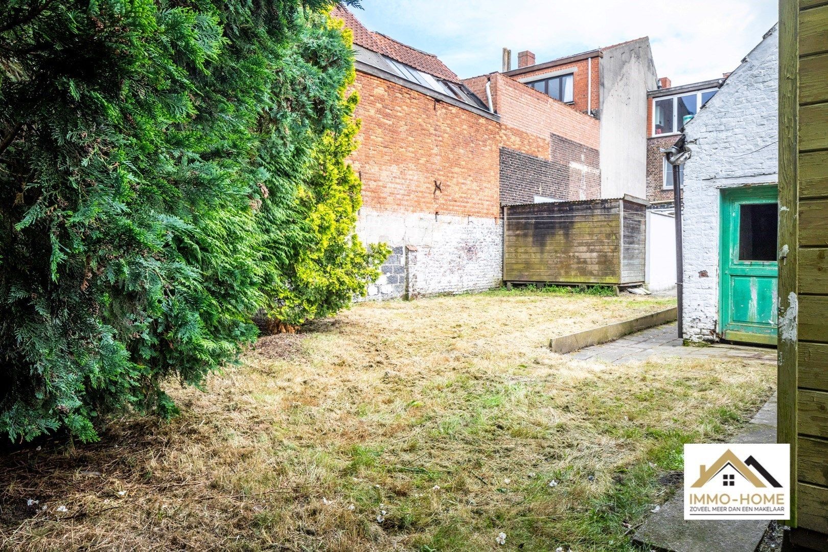 Opgefriste rijwoning met ruime tuin te Destelbergen foto 7