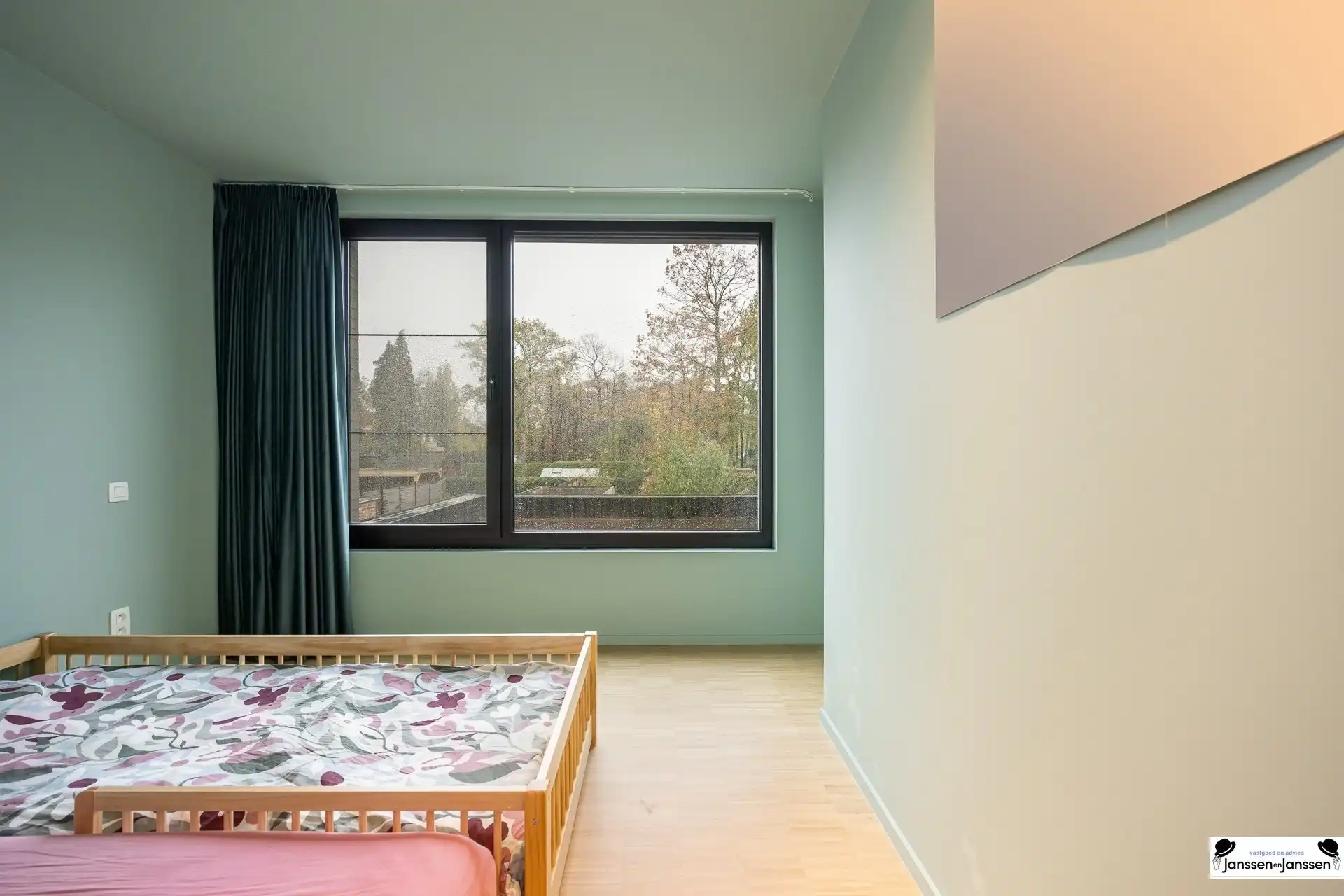 Moderne energiezuinige woning met hoogwaardige afwerking foto 18