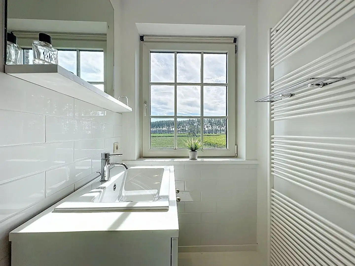 Ruim en modern wonen temidden van de polders foto 24