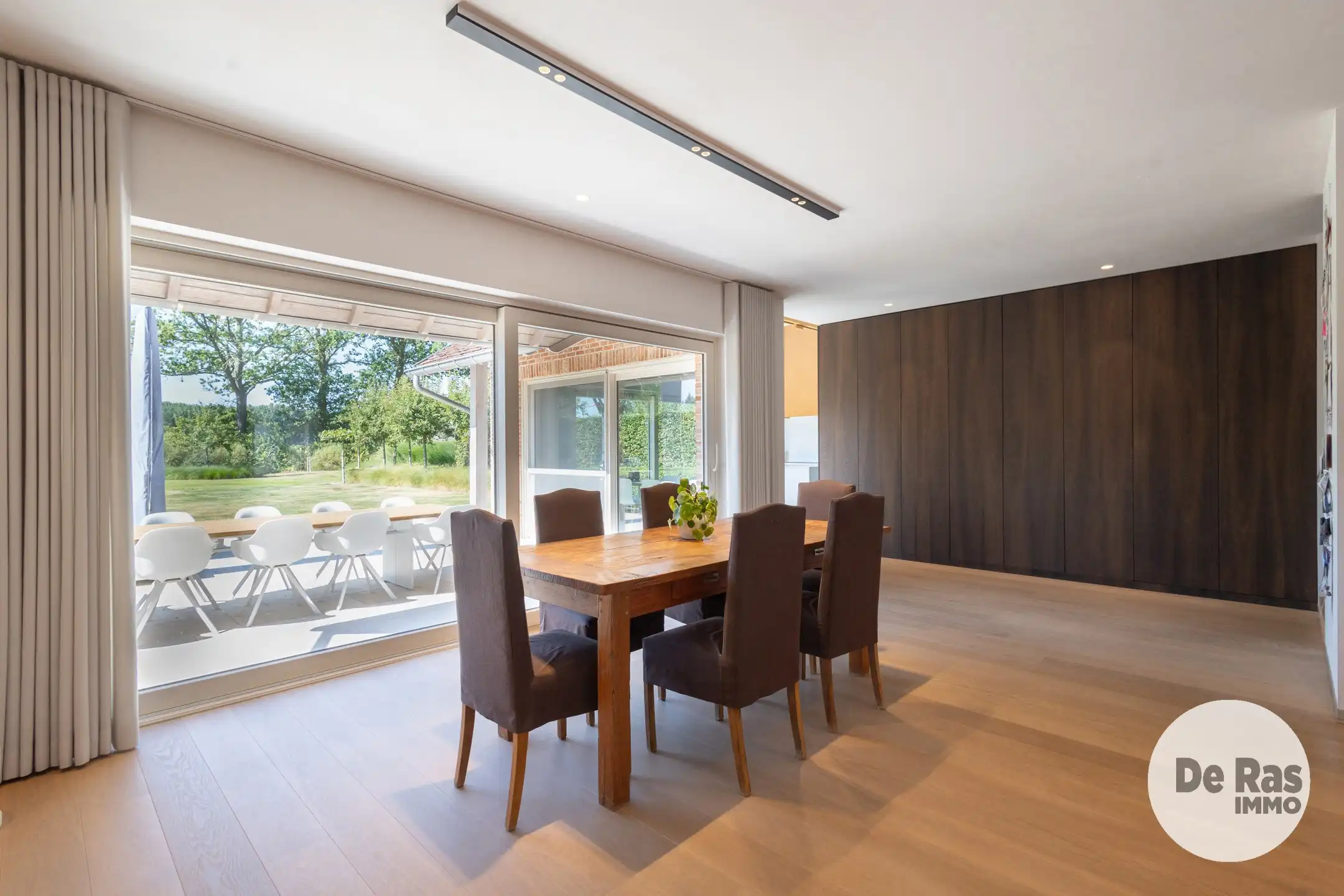 MERE - Excl. villa, landelijke charme met schitterende tuin foto 10