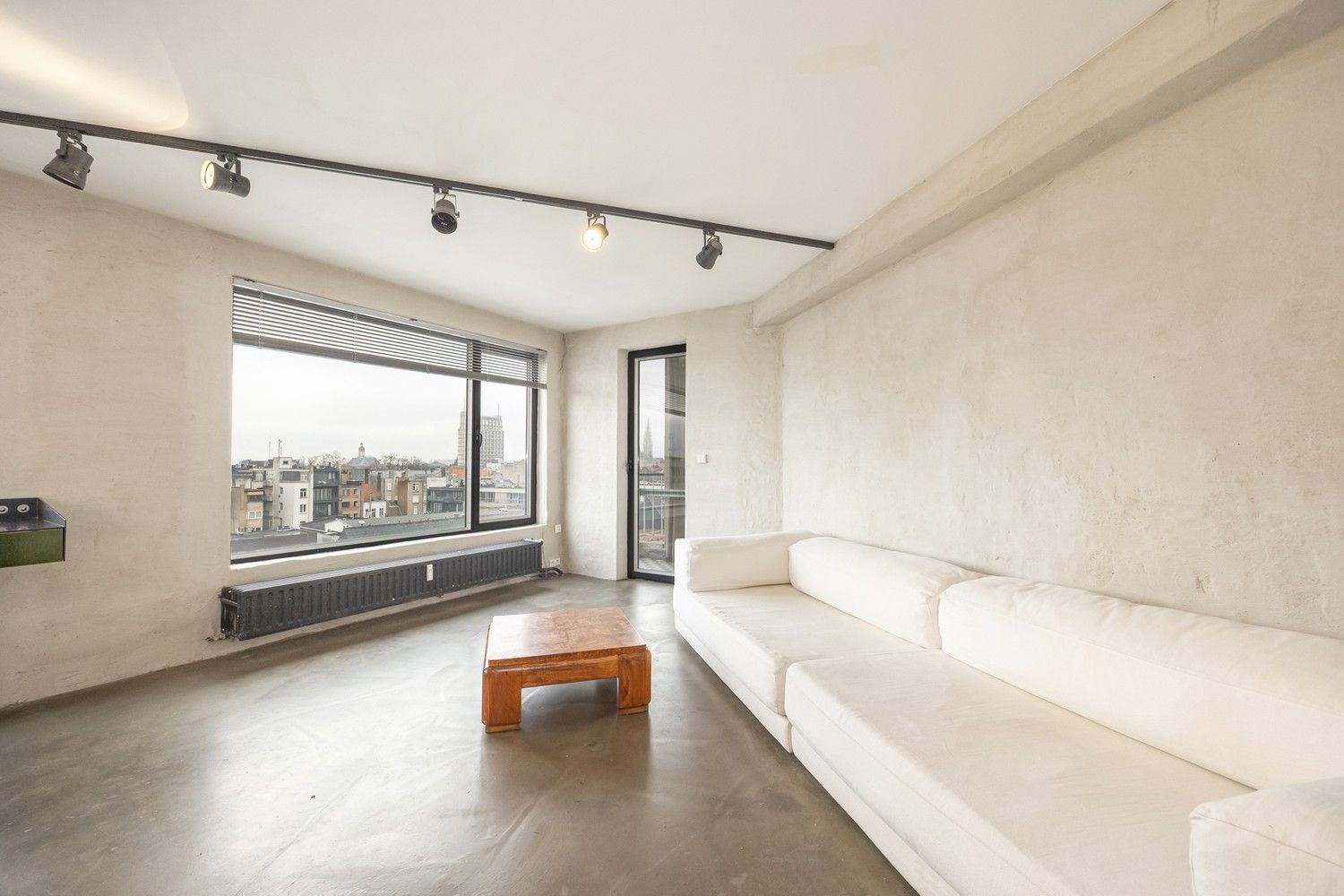 Stijlvolle studio met panoramisch zicht in hartje Antwerpen foto 5