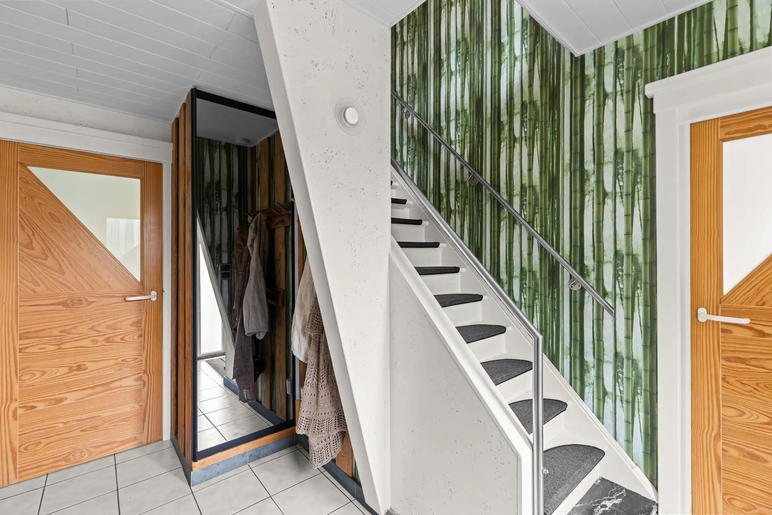 Charmante villa met ruimte op 2.345 m² perceel foto 8